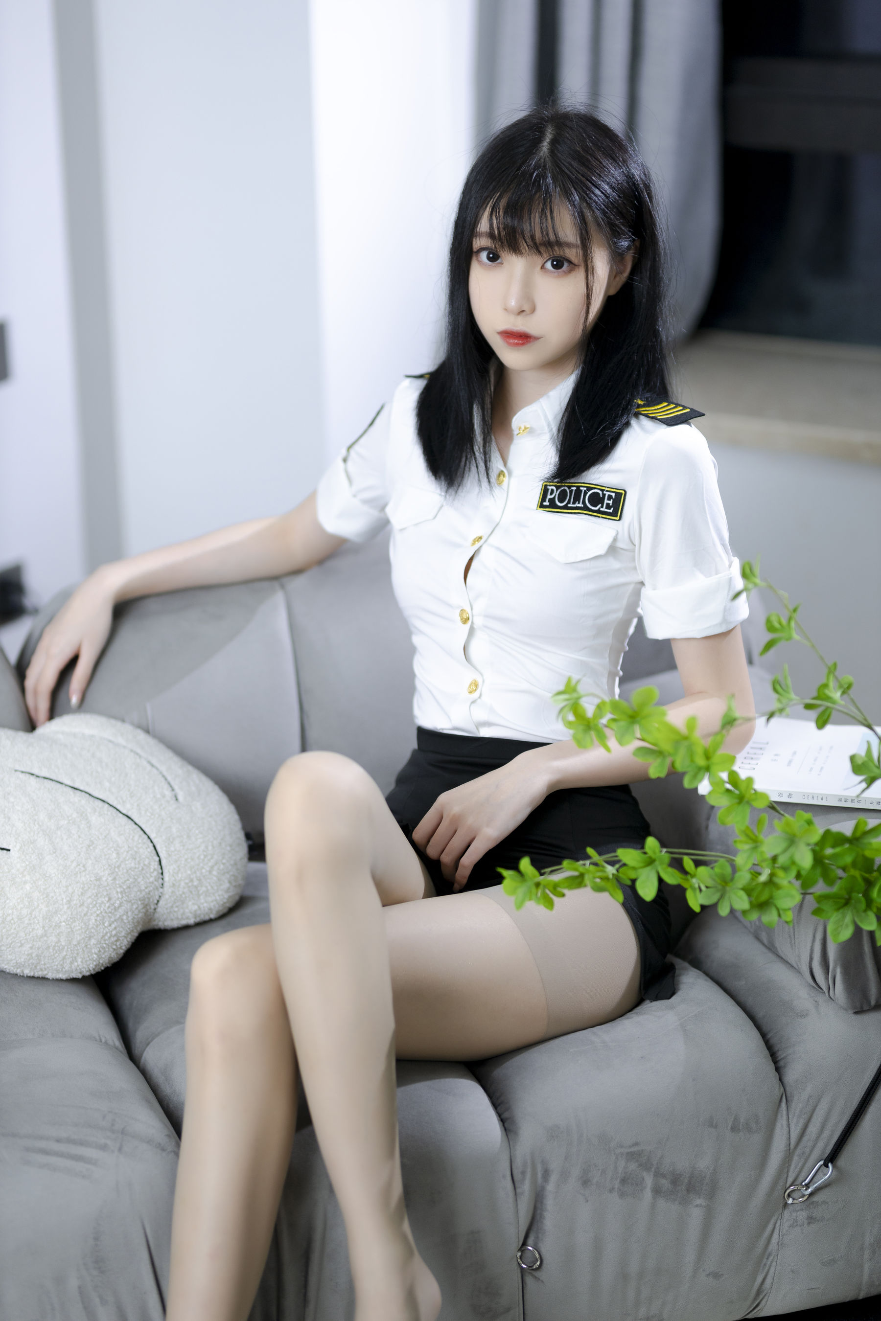 图片[2]-[COSPLAY]许岚 – 灰丝制服-看套图