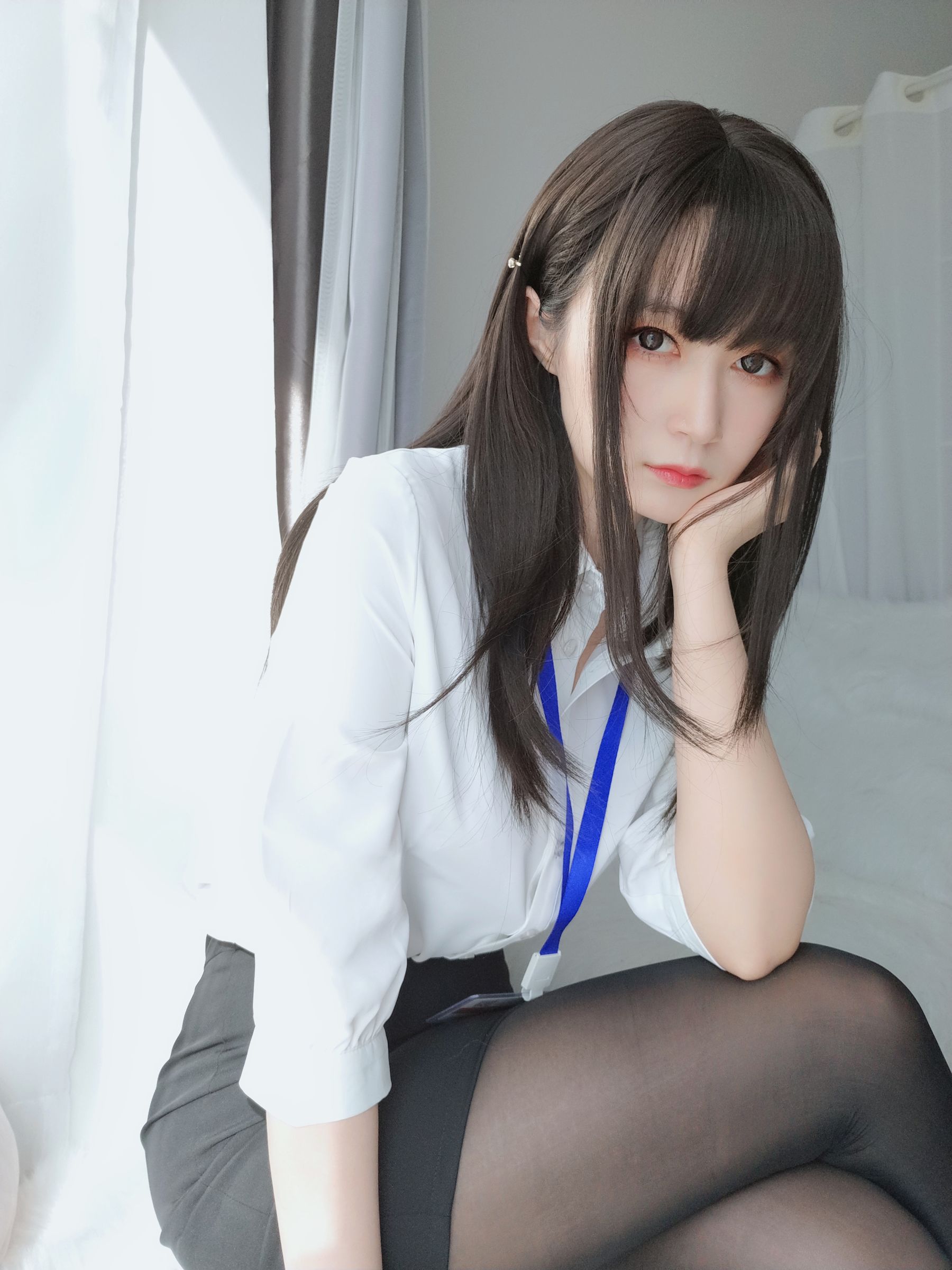 图片[3]-[COSPLAY] Coser小姐姐白银 – 制服-看套图
