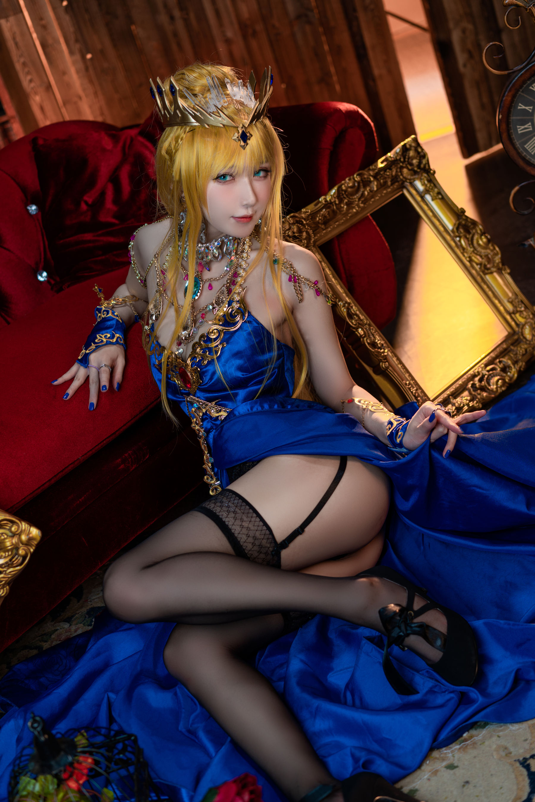 [COSPLAY]阿包也是兔娘 – 白枪呆同人睡衣-看套图