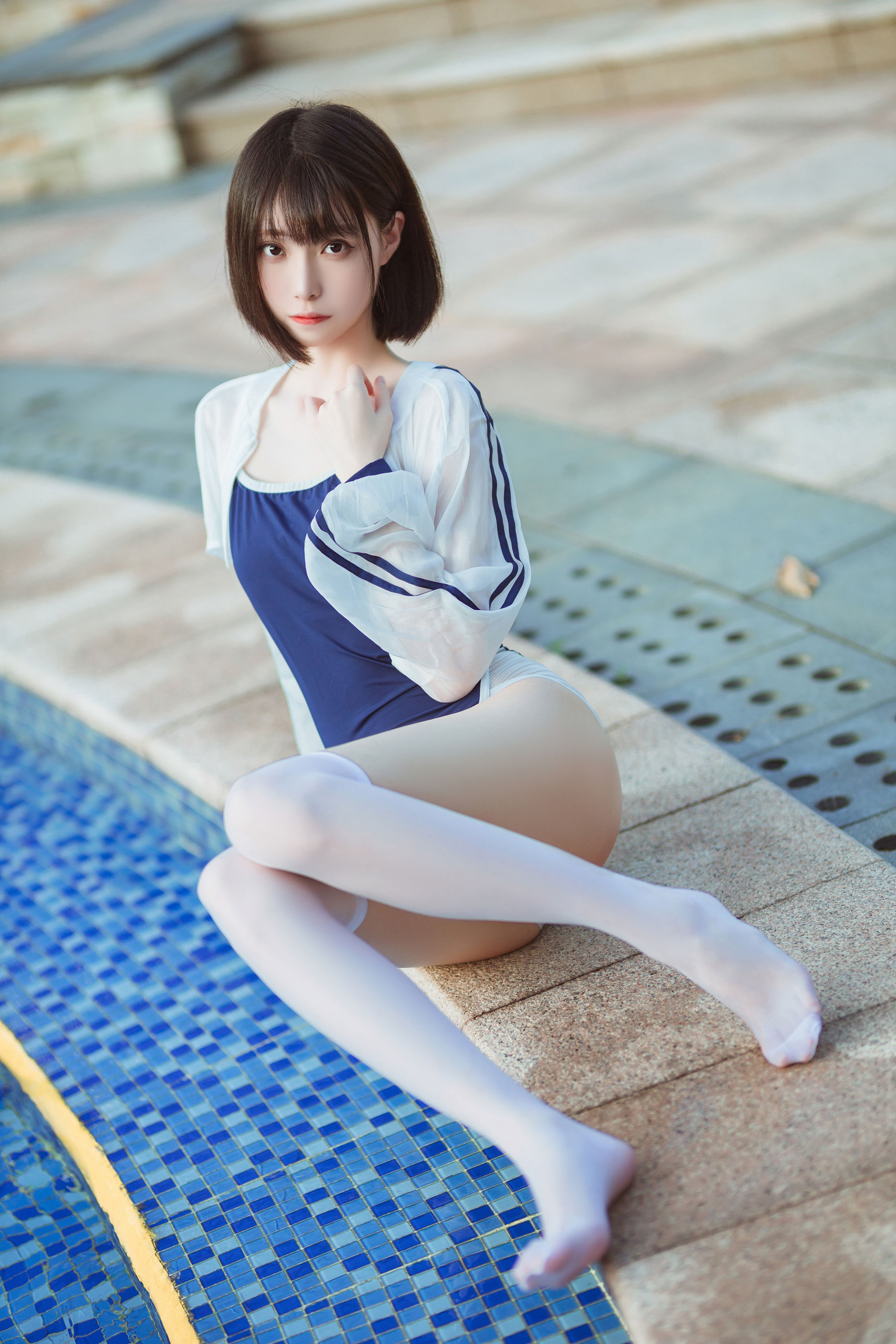 图片[5]Xiuren秀人写真高清美女套图写真下载-看套图[COSPLAY]许岚 – 泳装Xiuren秀人写真高清美女套图写真下载-看套图看套图