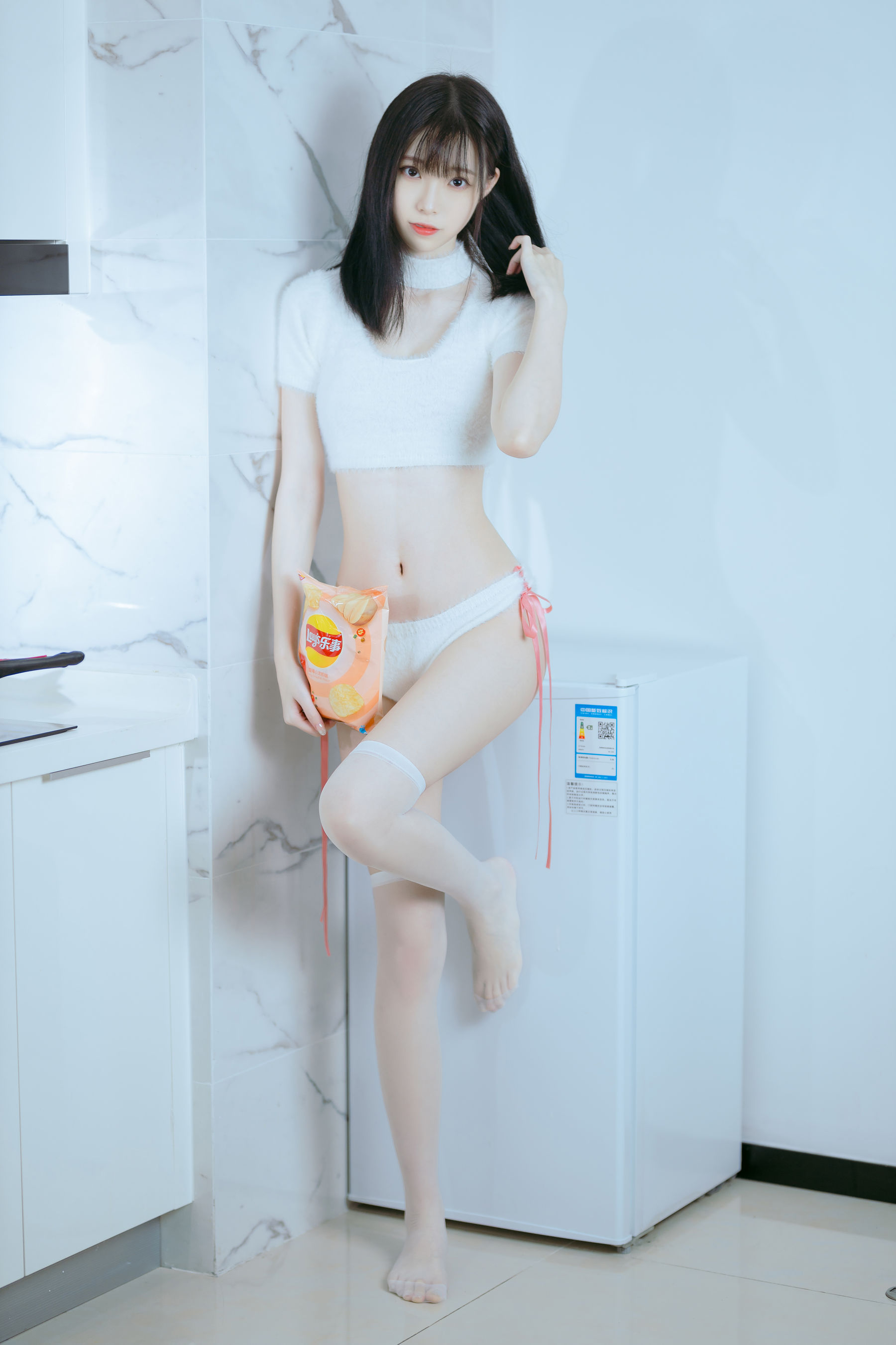[COSPLAY]许岚 – 纯欲毛衣-看套图