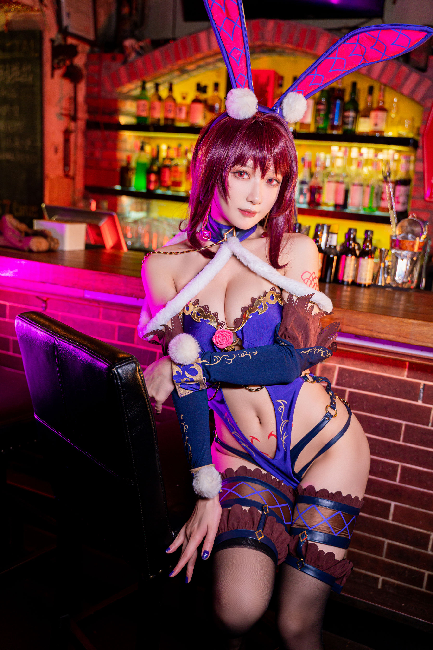 [COSPLAY]阿包也是兔娘 – 斯卡哈兔女郎Xiuren秀人写真高清美女套图写真下载-看套图看套图