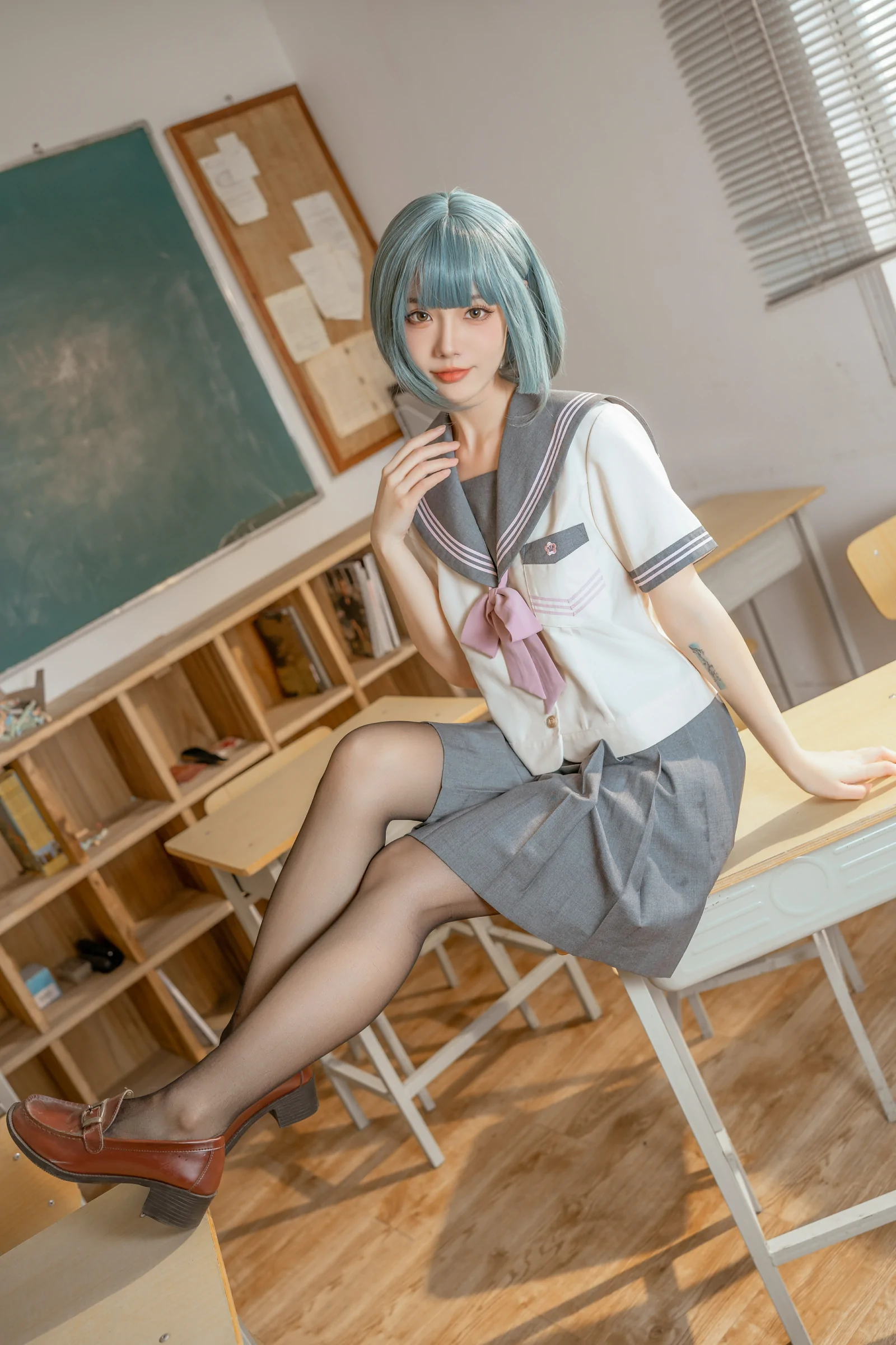 [COSPLAY]桃良阿宅 – 不良JK-看套图