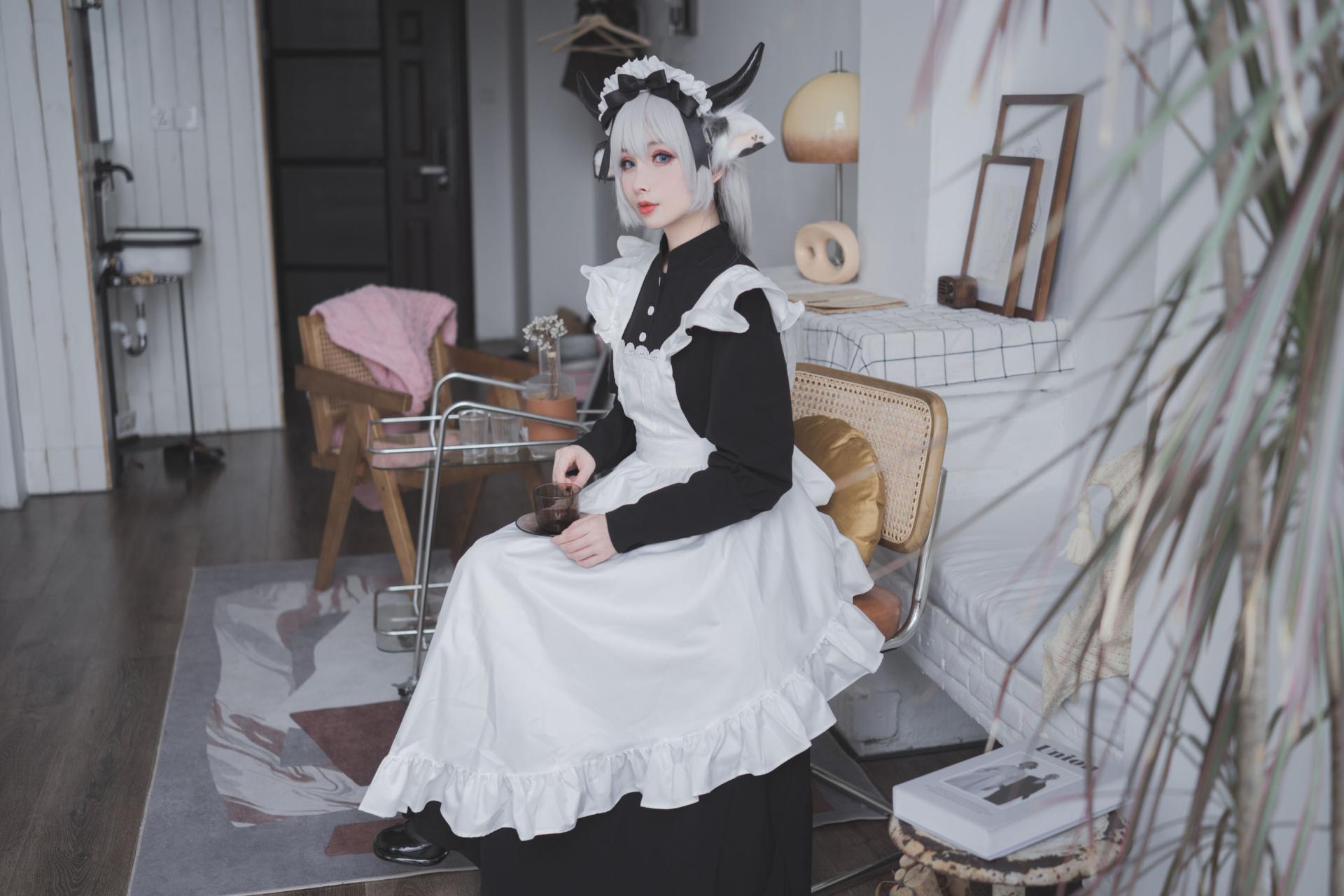 图片[2]-[COSPLAY]rioko凉凉子 – 贴心的奶牛女仆-看套图