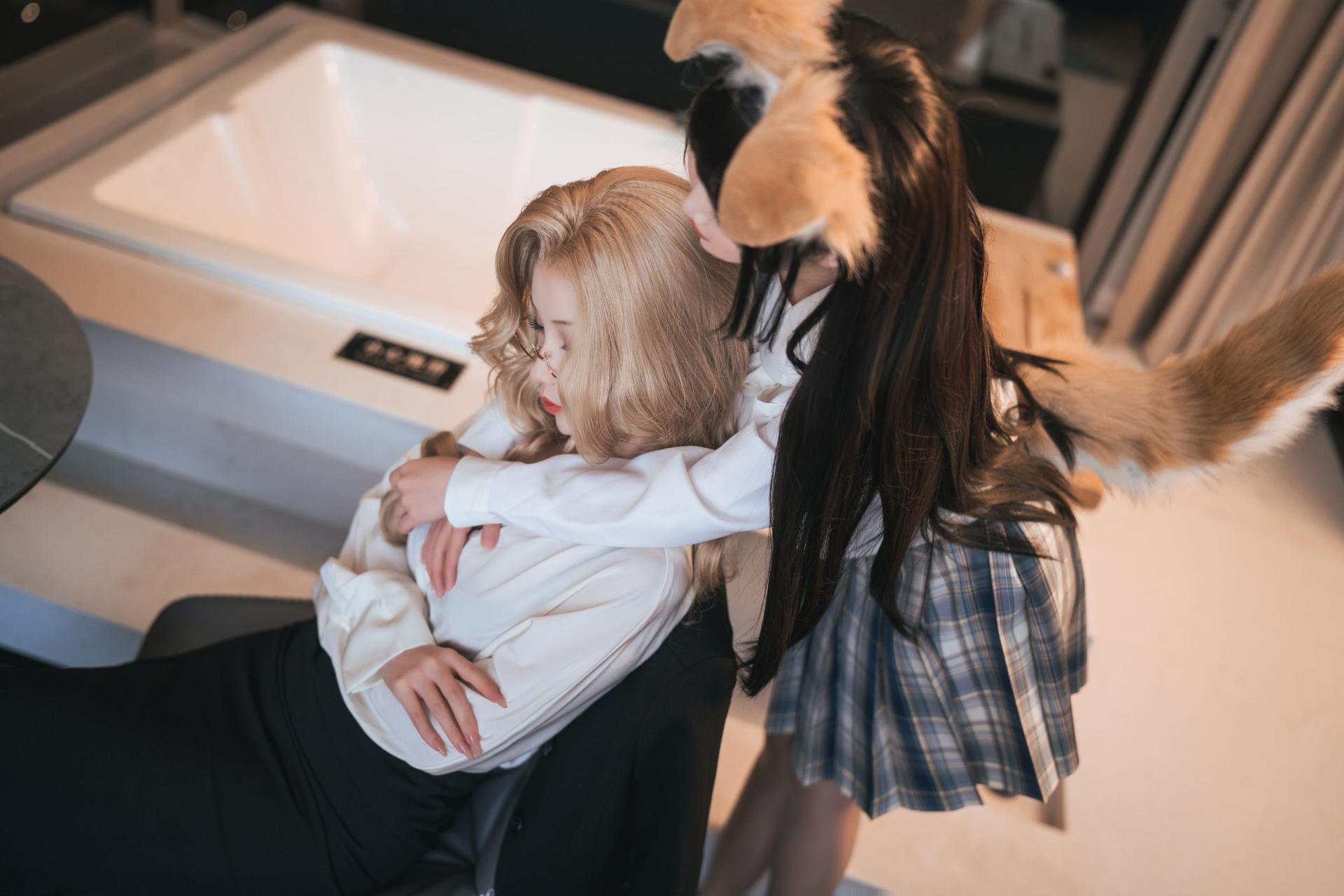 图片[4]-[COSPLAY]rioko凉凉子&面饼仙儿 – 女上司双人版-看套图