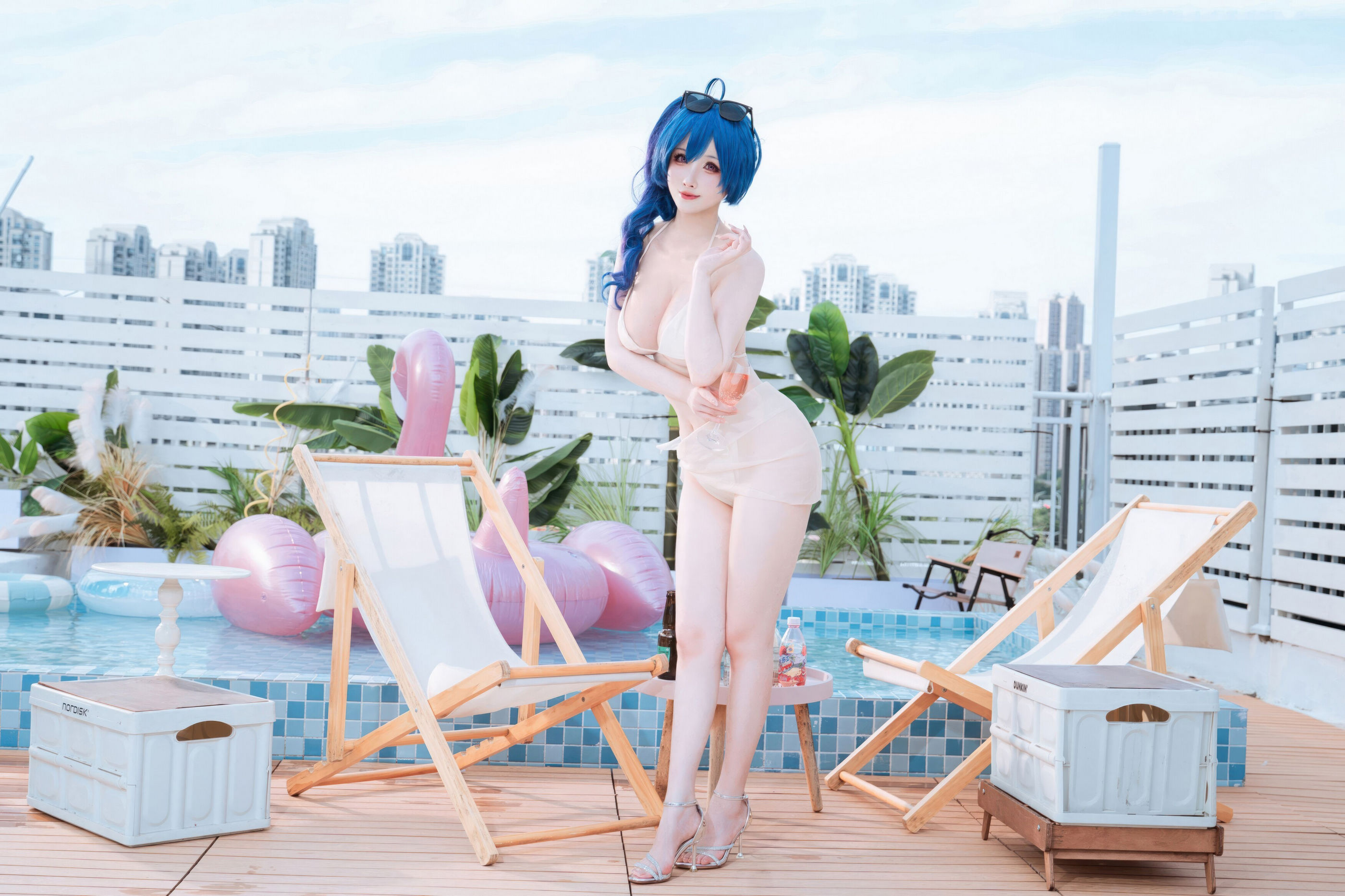 [COSPLAY]rioko凉凉子 – 圣路易斯 香槟色比基尼Xiuren秀人写真高清美女套图写真下载-看套图看套图