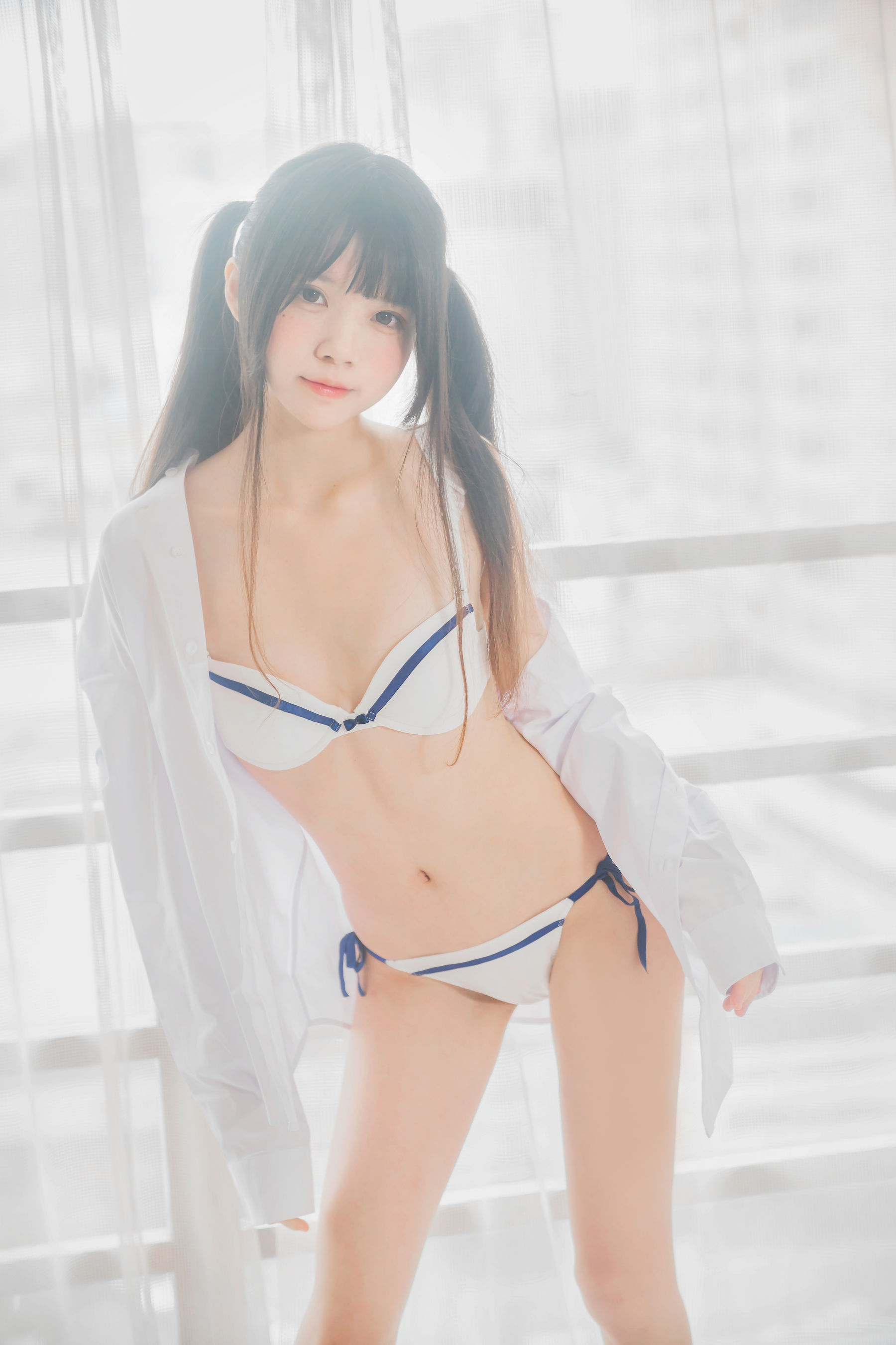 图片[2]-[COSPLAY] 桜桃喵 – 白衬衫双马尾-看套图