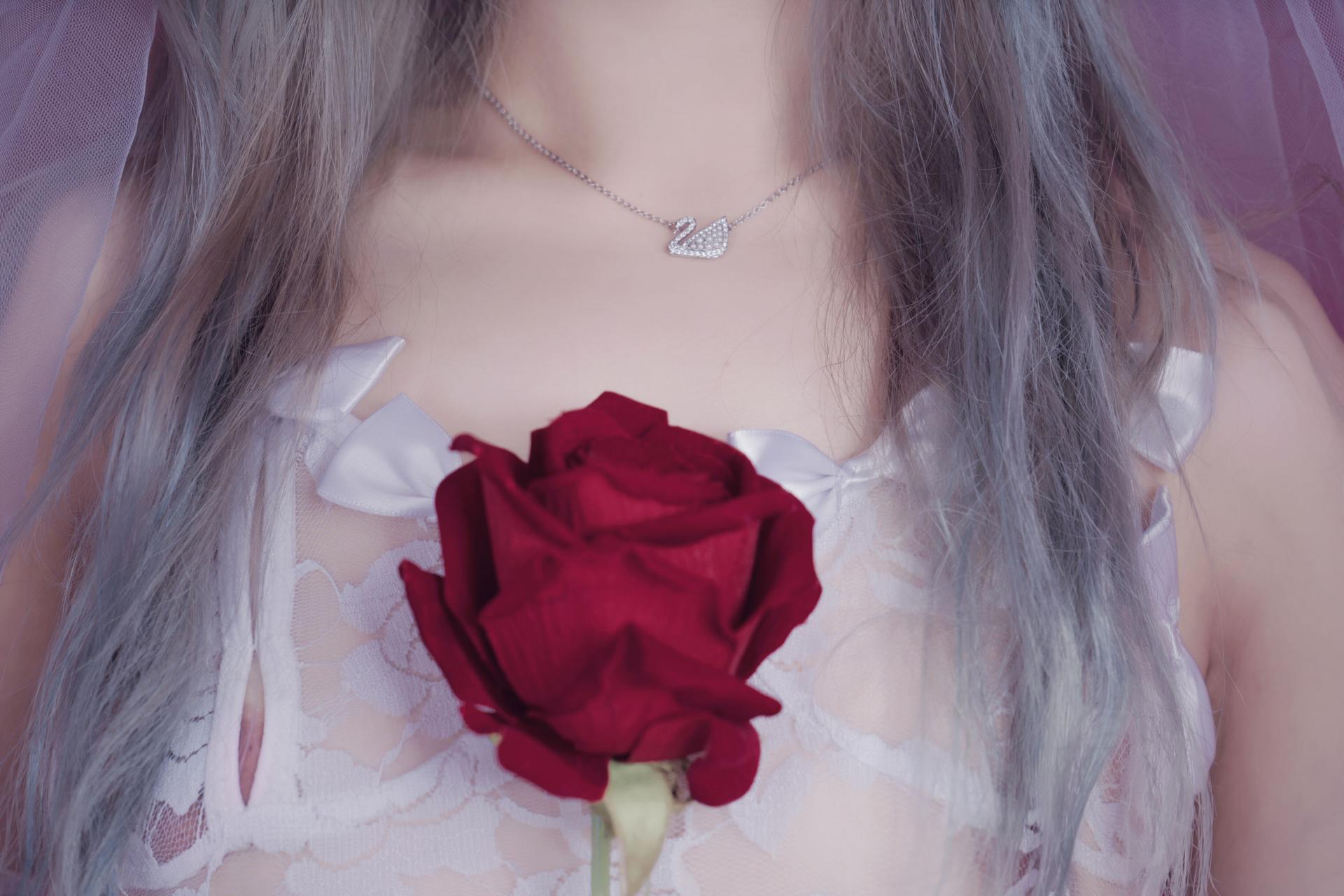 图片[3]Xiuren秀人写真高清美女套图写真下载-看套图[COSPLAY]eloise软软 – 入水蕾丝Xiuren秀人写真高清美女套图写真下载-看套图看套图