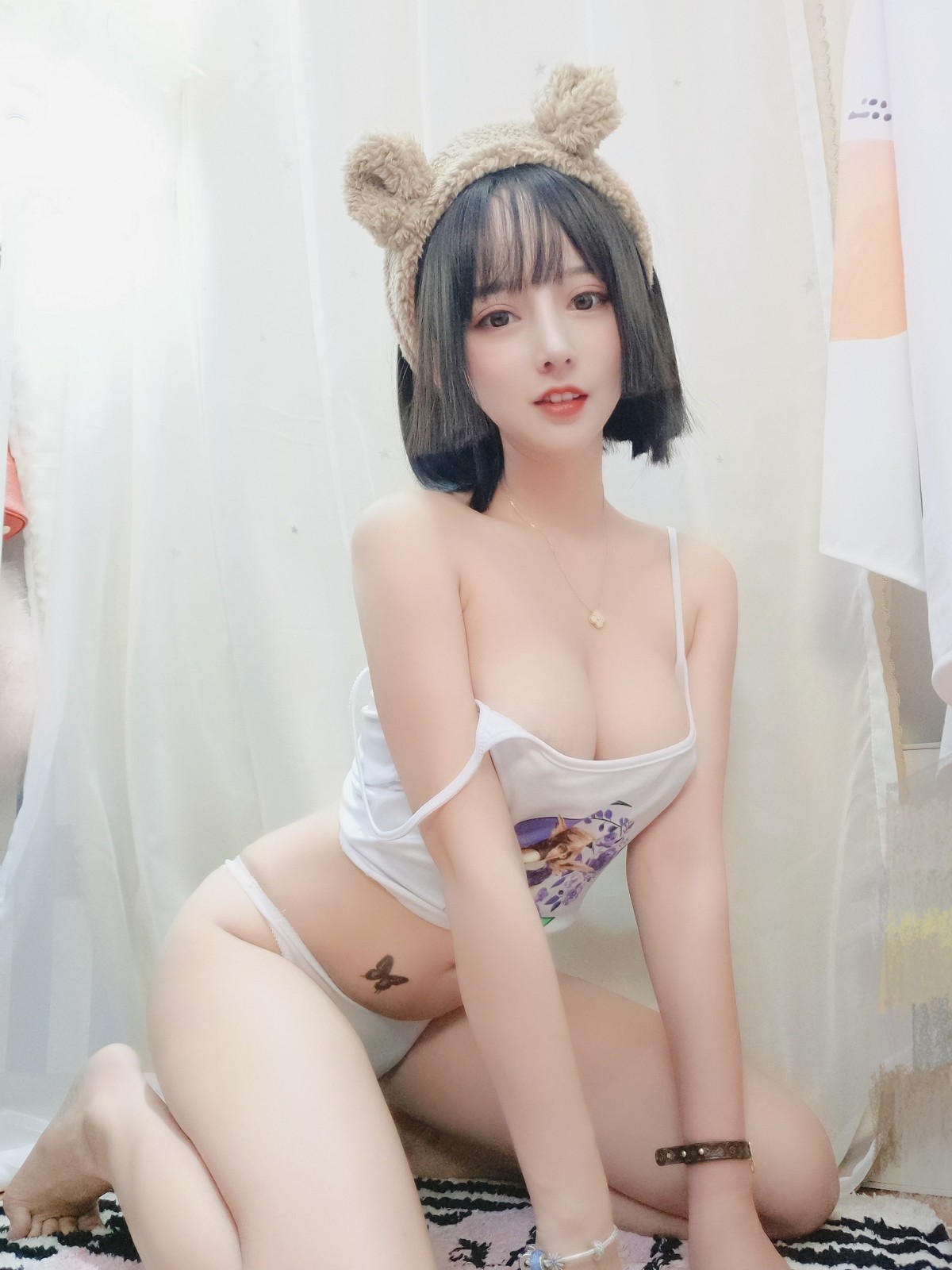图片[4]-[COSPLAY]过期米线线喵 – 白色吊带-看套图