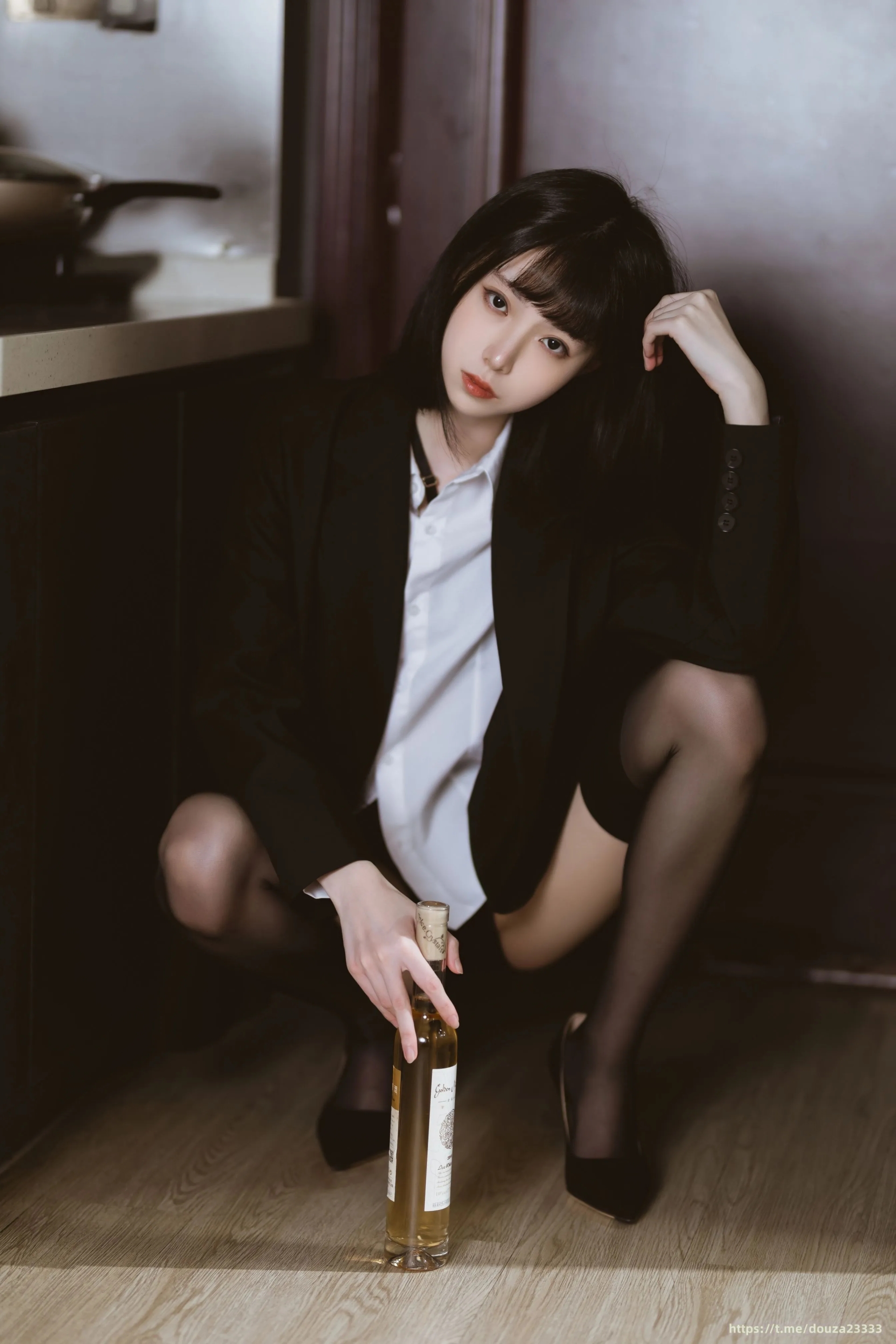图片[5]-[COSPLAY]许岚 – 醉酒OL-看套图