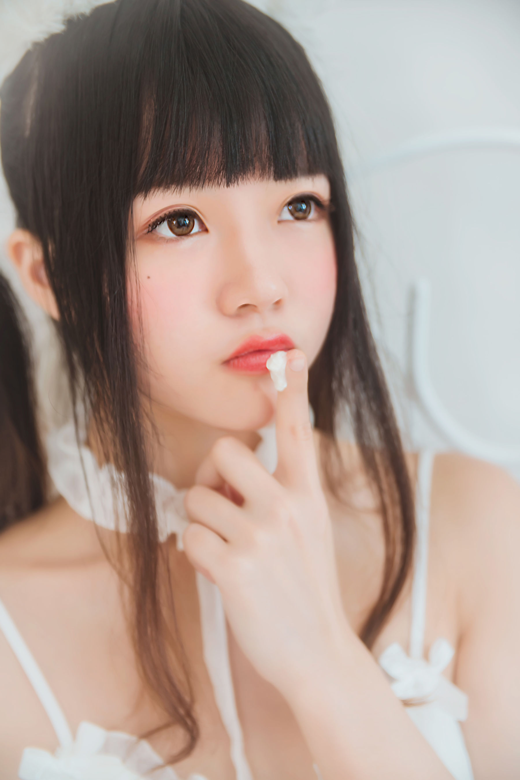[COSPLAY] 桜桃喵 – 白猫-看套图