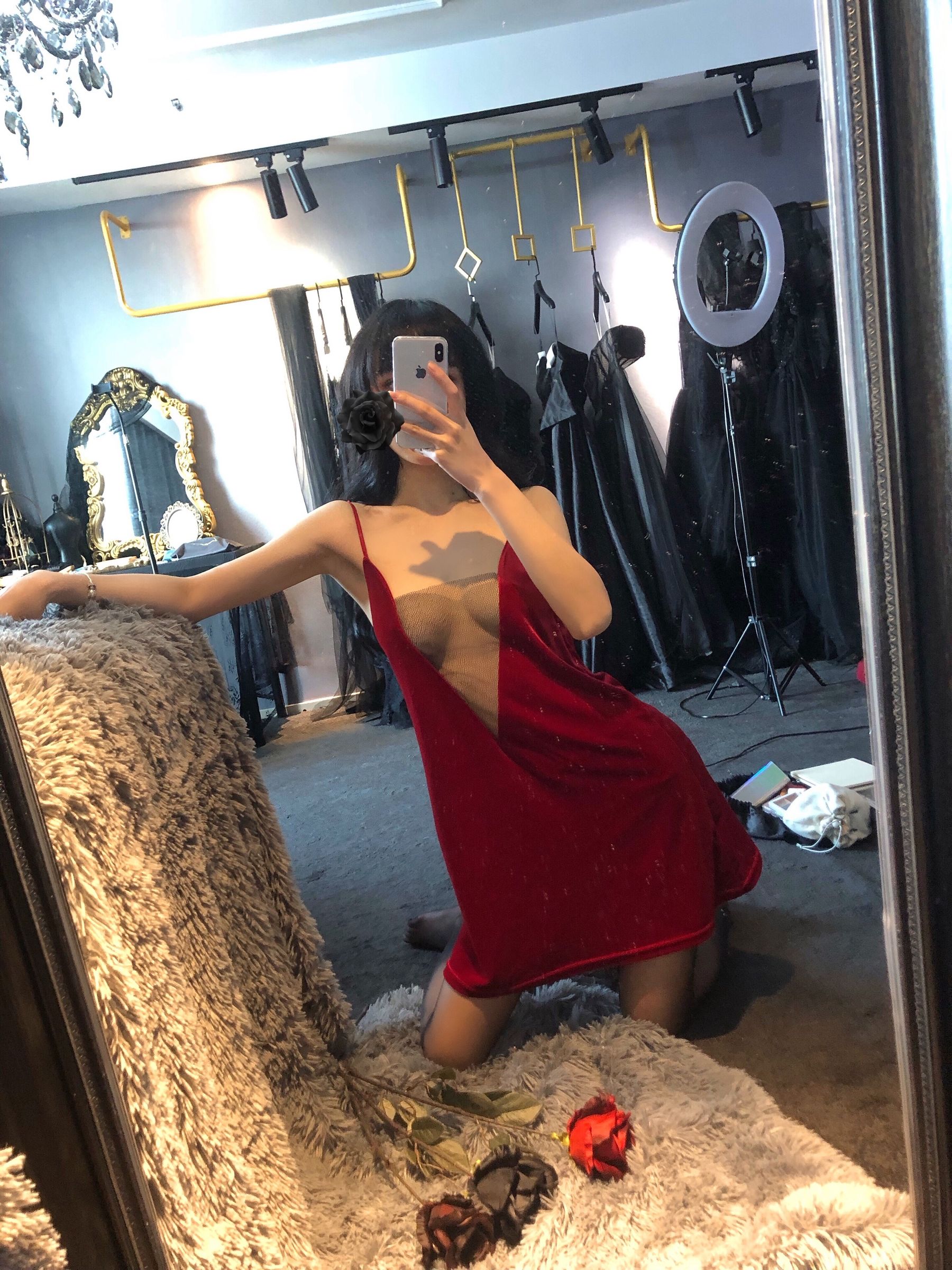 图片[3]-[COSPLAY]阿包也是兔娘 – 红丝绒睡衣-看套图