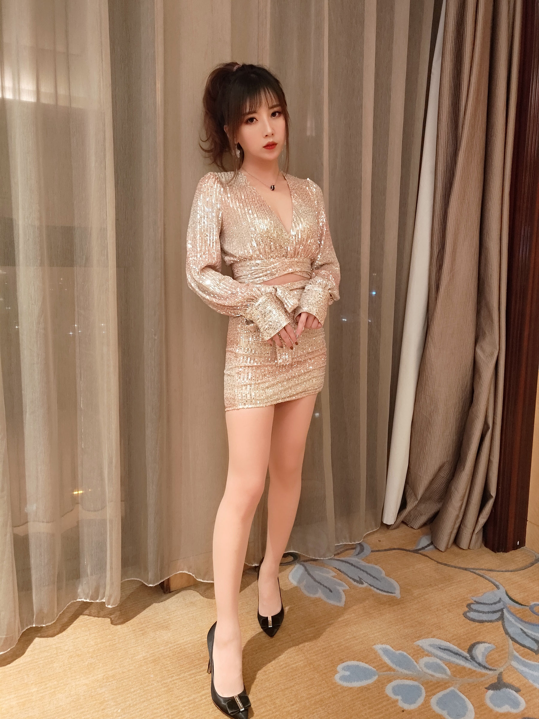 图片[5]-[COSPLAY]小女巫露娜 – 亮片裙肉丝-看套图