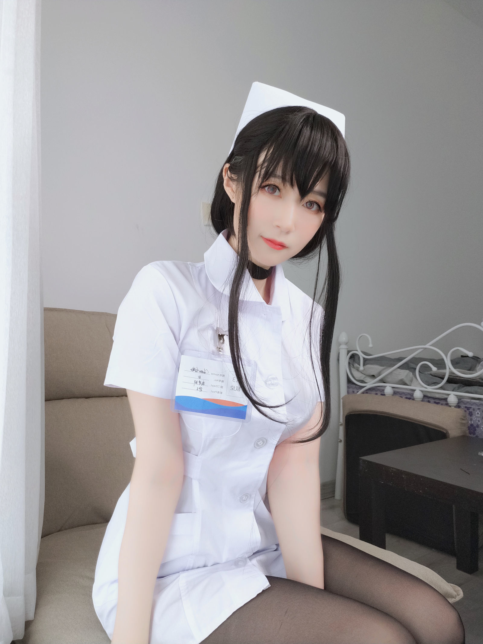 图片[5]-[COSPLAY] Coser小姐姐白银 – 长发小护士-看套图