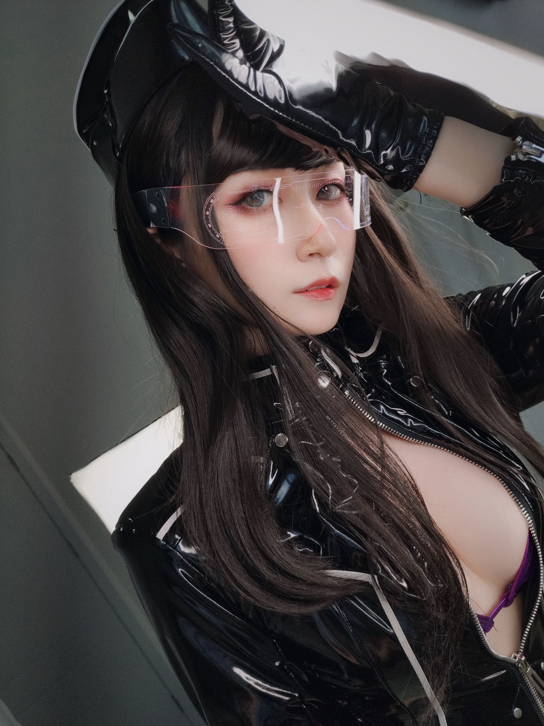 图片[2]-[COSPLAY] Coser小姐姐白银 – 通讯官-看套图