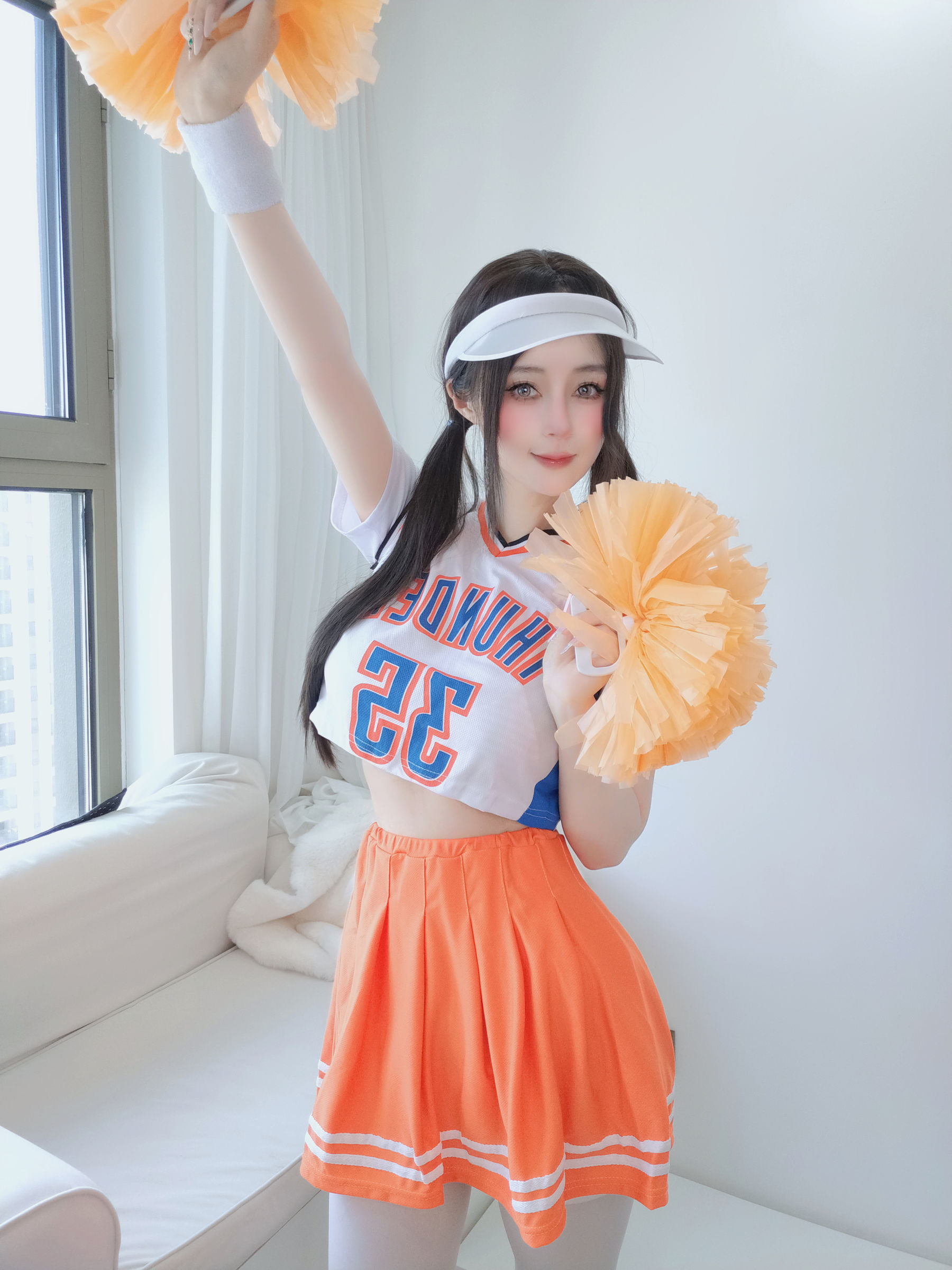 [COSPLAY] Coser小姐姐白银 – 啦啦队Xiuren秀人写真高清美女套图写真下载-看套图看套图