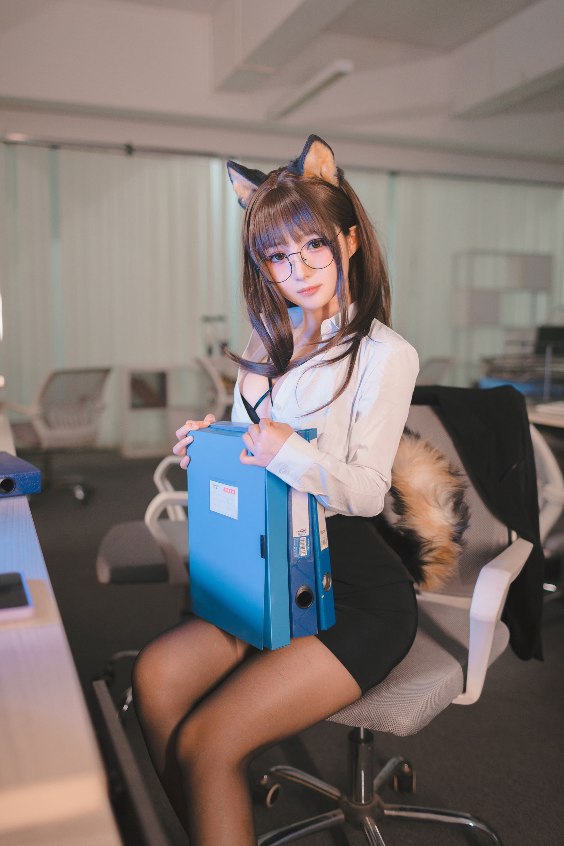 图片[2]-[COSPLAY] 桜井宁宁 – 柴犬OL-看套图