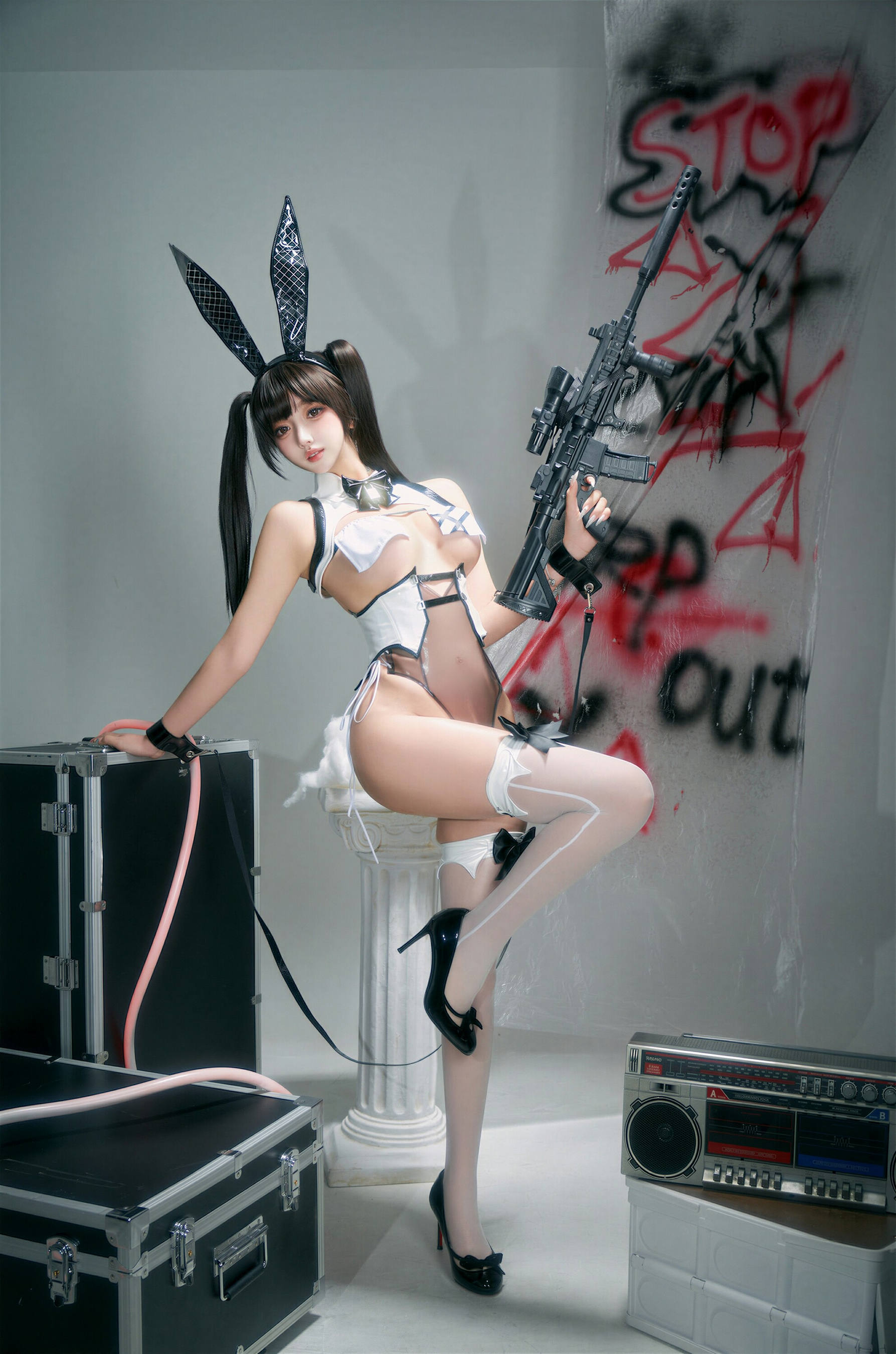 图片[5]-[COSPLAY] 过期米线线喵 – Nikke胜利女神 贝伊闪耀兔女郎-看套图