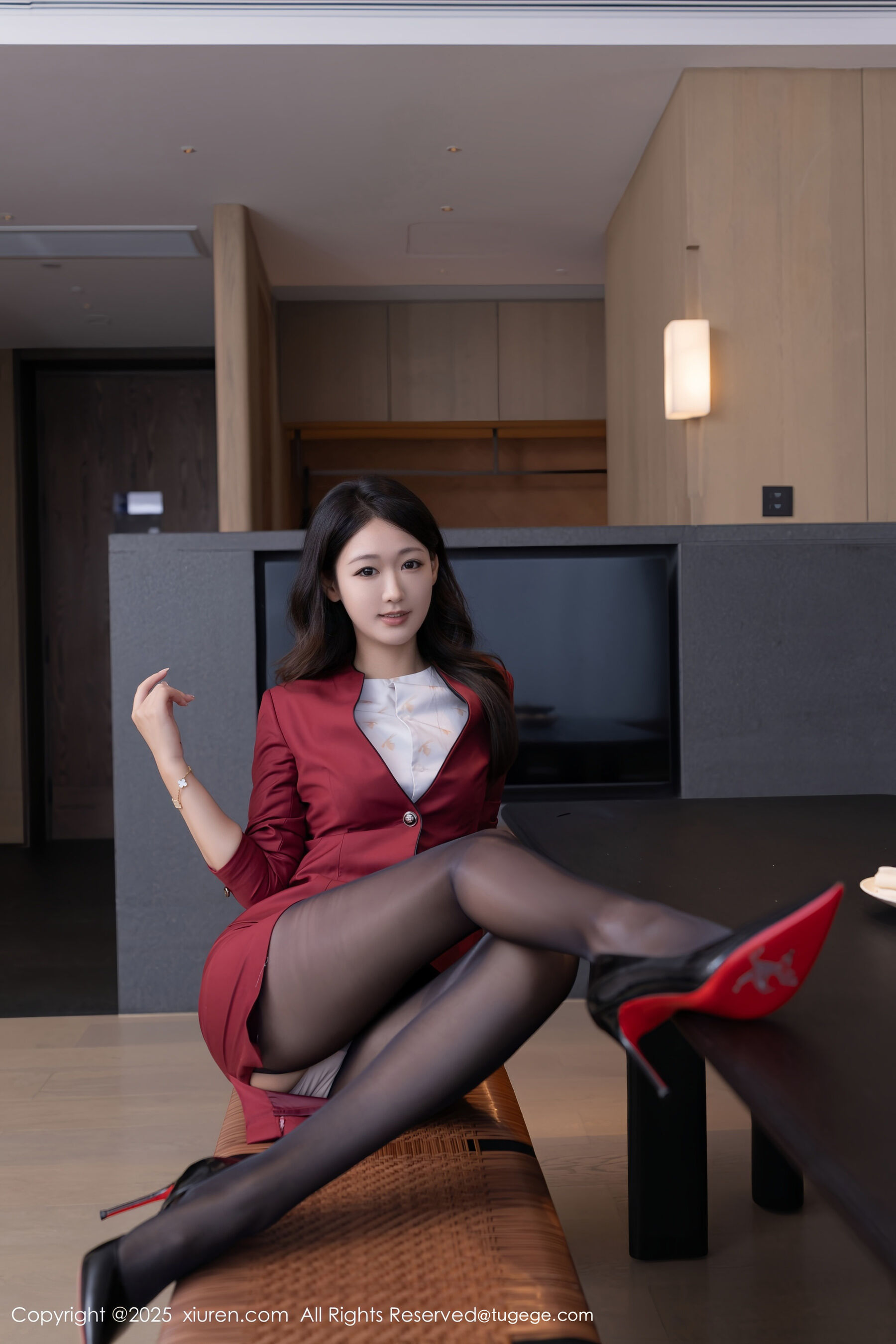 图片[1]-[XiuRen秀人网] 唐安琪 No.10864-看套图