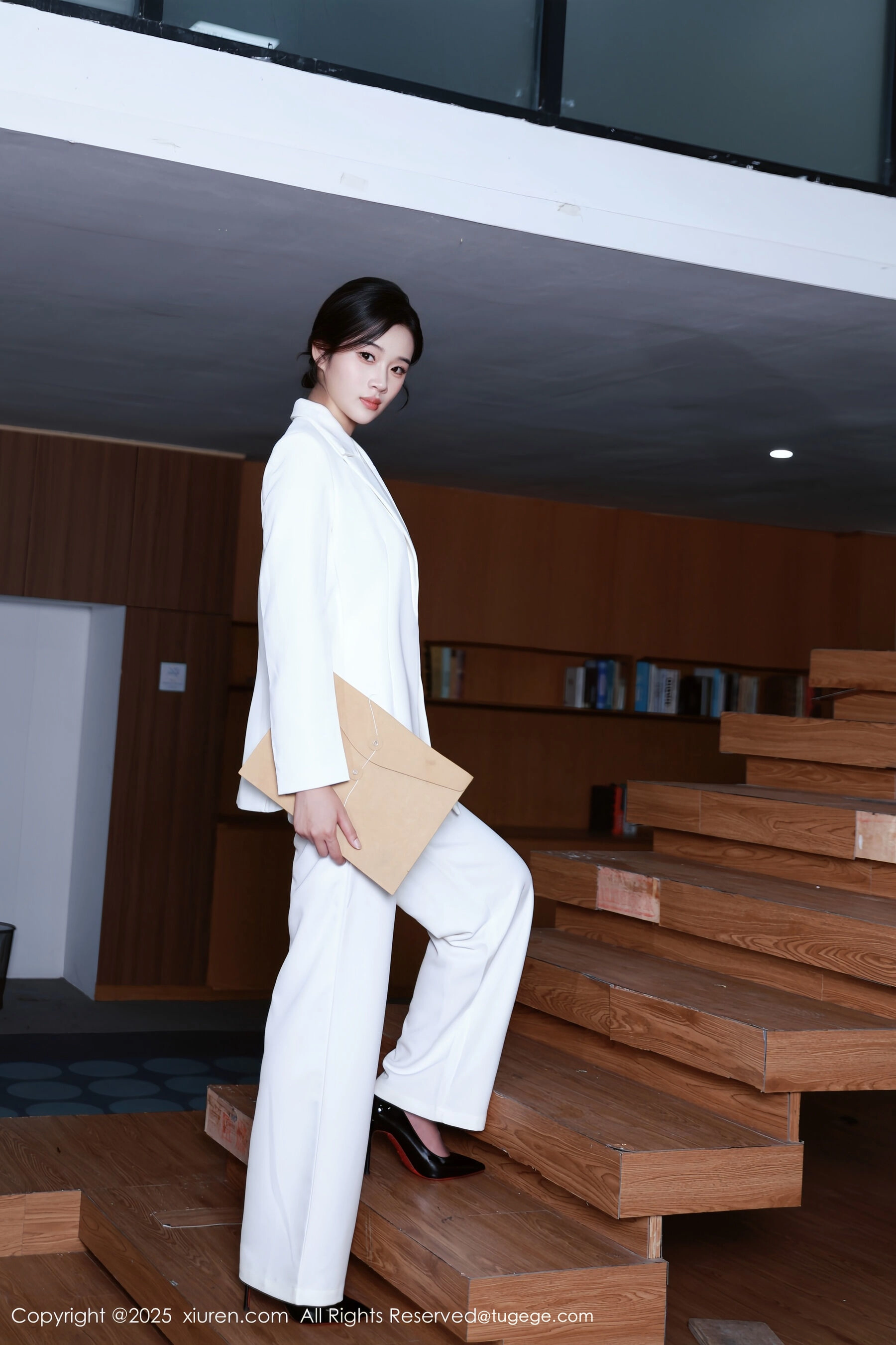 图片[5]-[XiuRen秀人网] 南乔 Vol.10908-看套图