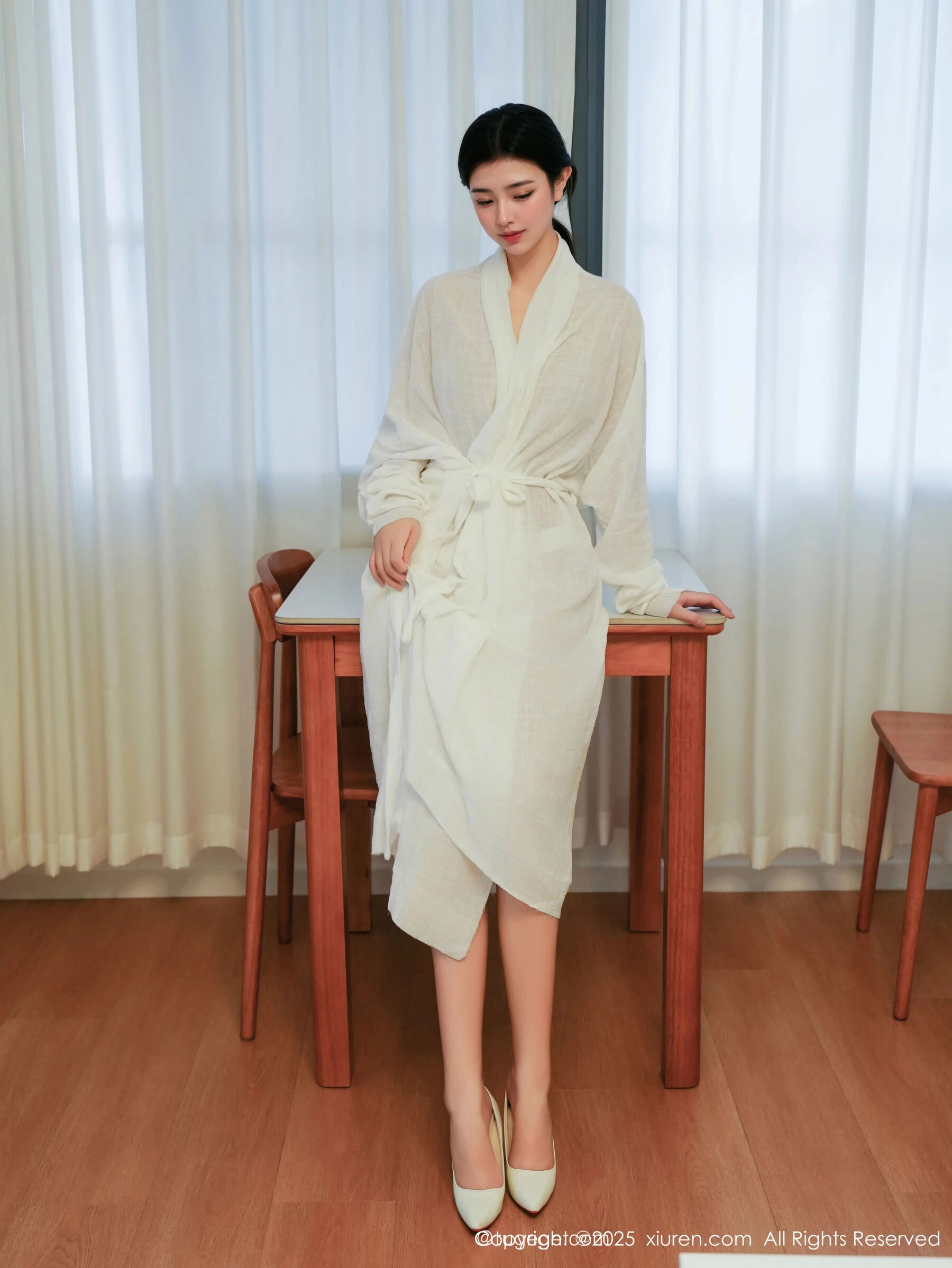 [XiuRen秀人网] 林悦溪儿 Vol.10920Xiuren秀人写真高清美女套图写真下载-看套图看套图