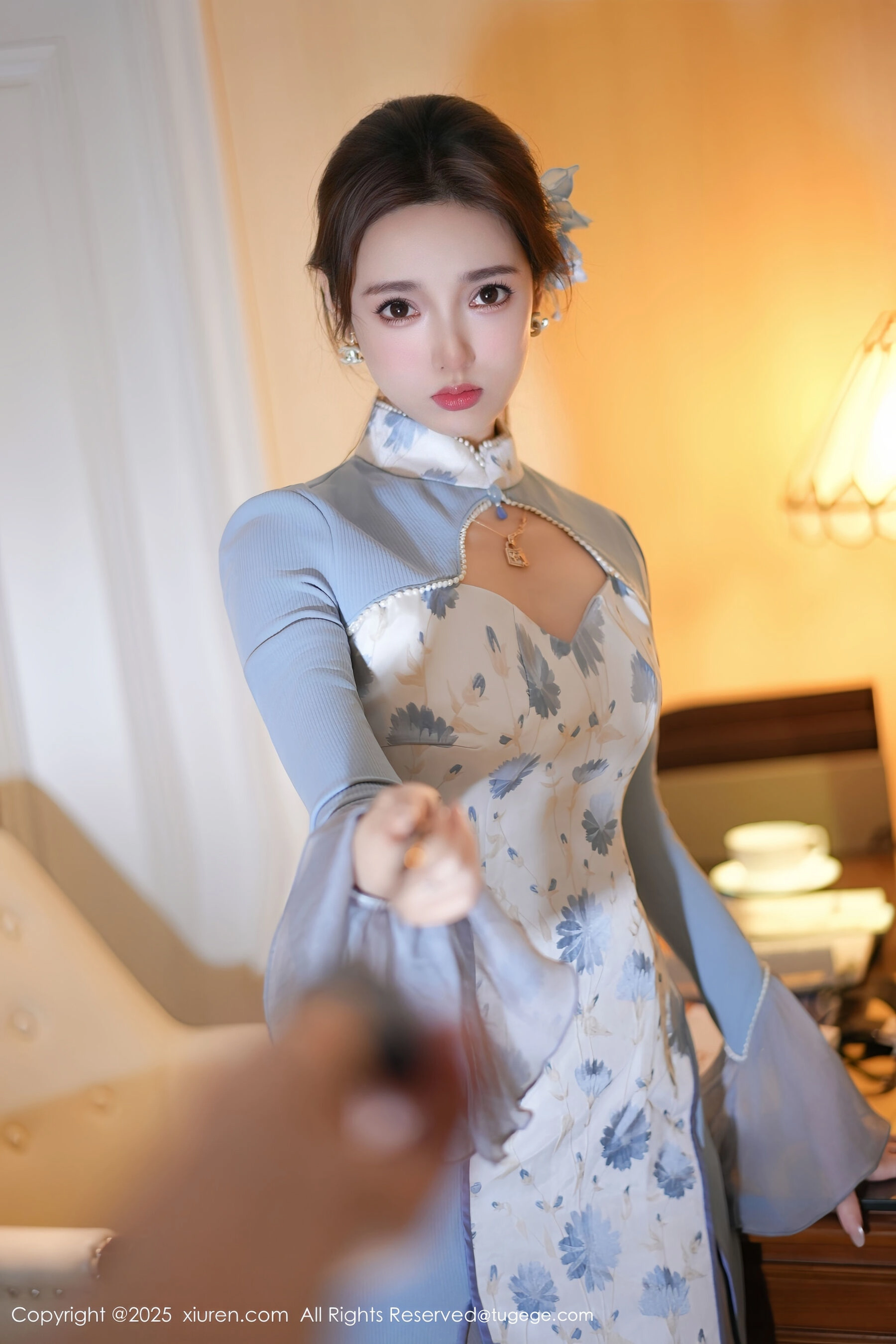 图片[1]-[XiuRen秀人网] Twins 桃桃 Vol.11033-看套图