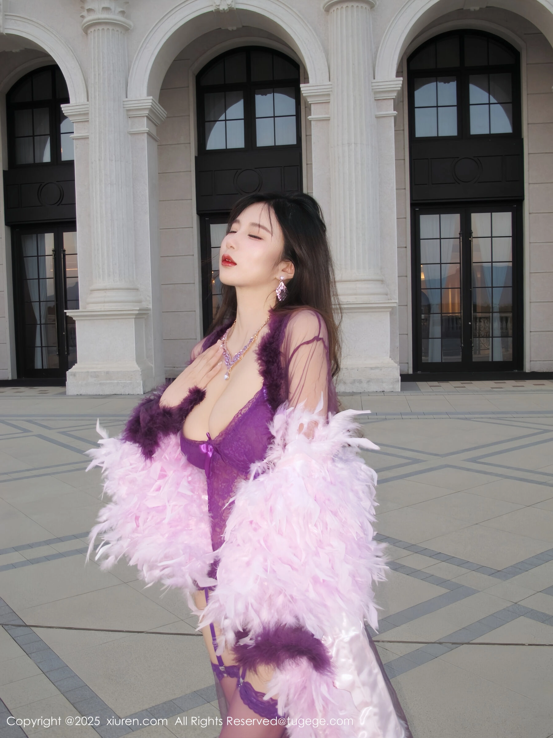 图片[3]-[XiuRen秀人网] 小肉肉咪 Vol.11047-看套图