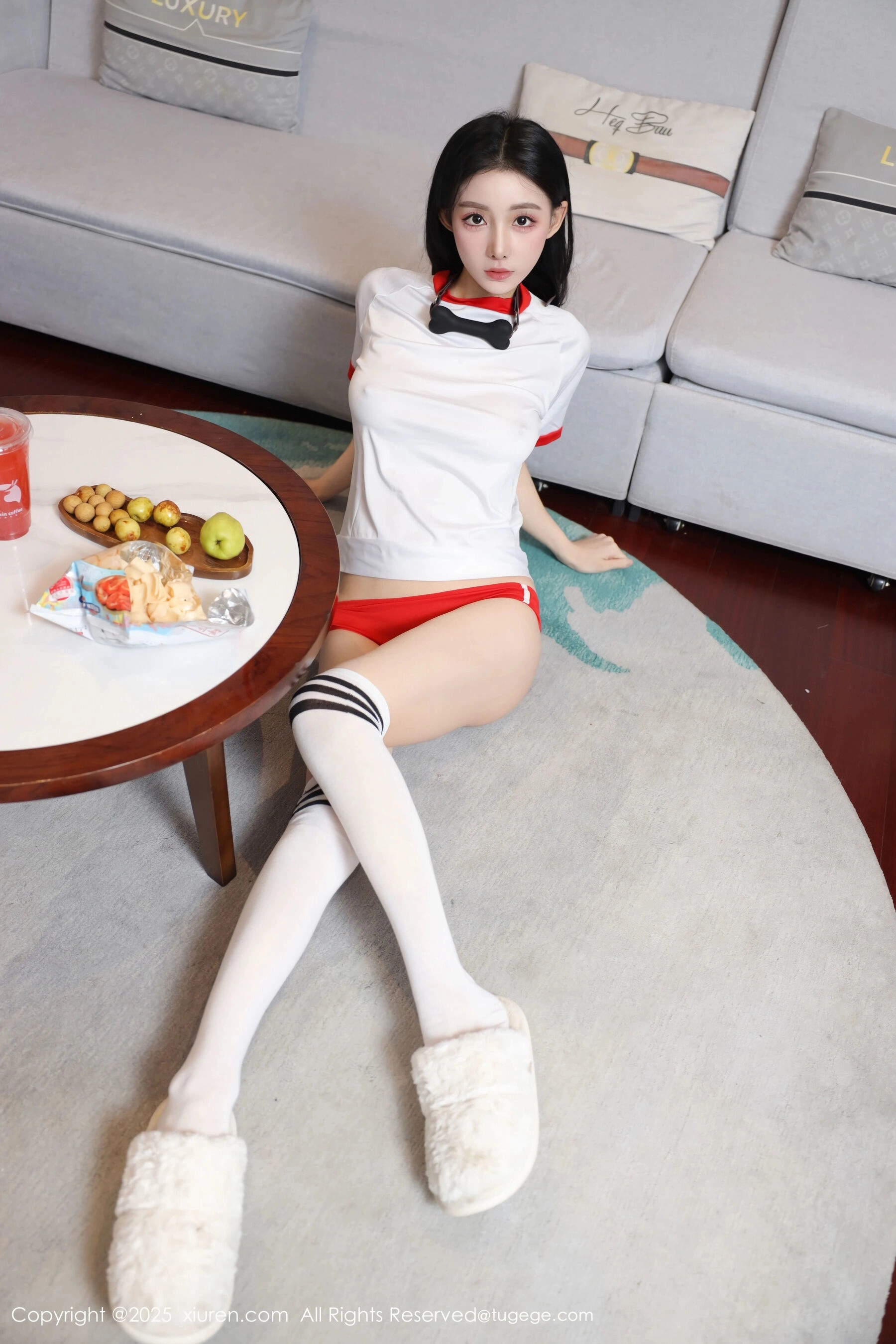 图片[4]Xiuren秀人写真高清美女套图写真下载-看套图[XiuRen秀人网] 许微微呀 Vol.11110Xiuren秀人写真高清美女套图写真下载-看套图看套图