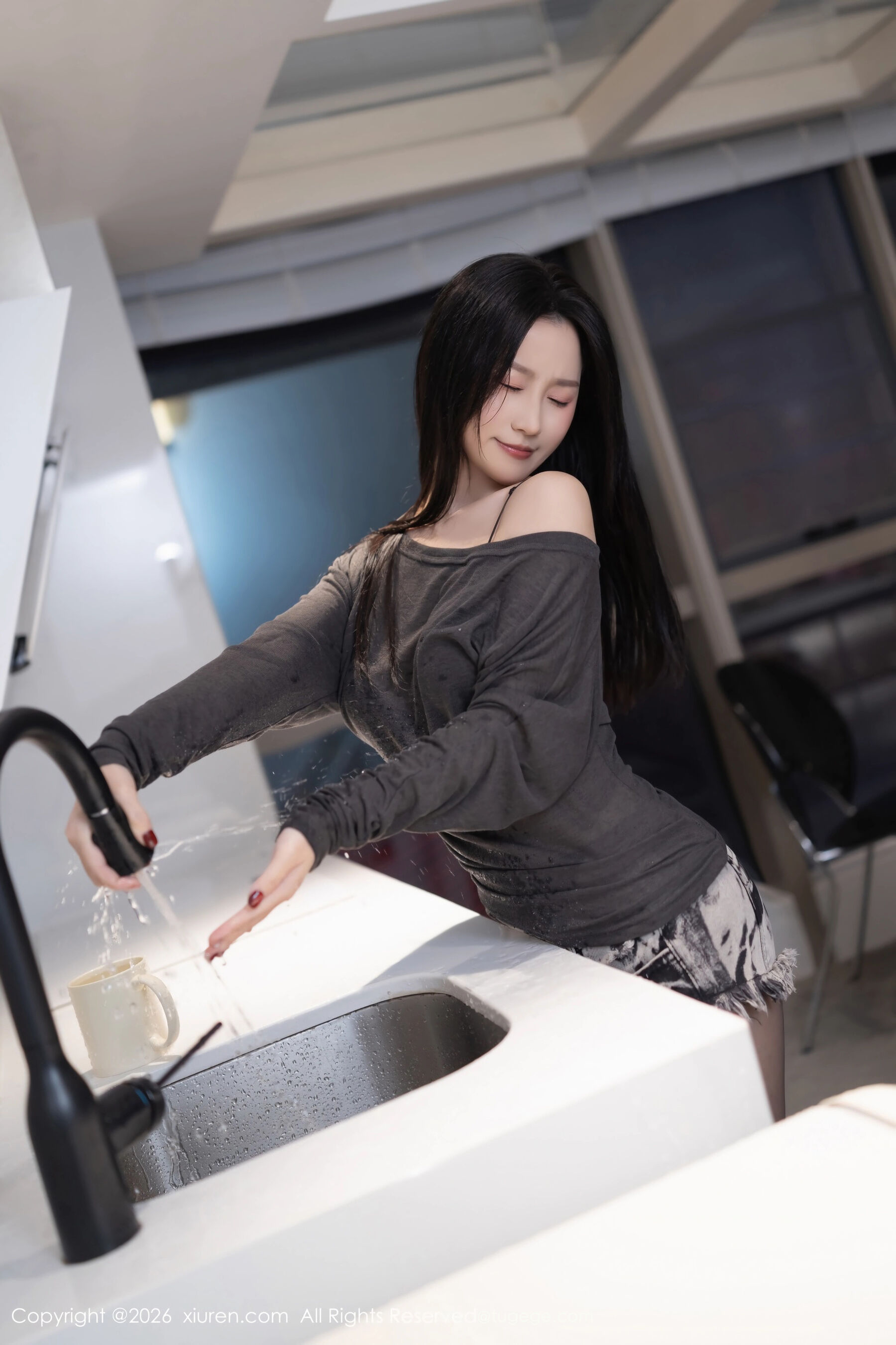 图片[5]Xiuren秀人写真高清美女套图写真下载-看套图[XiuRen秀人网] 杏子Yada Vol.11202Xiuren秀人写真高清美女套图写真下载-看套图看套图