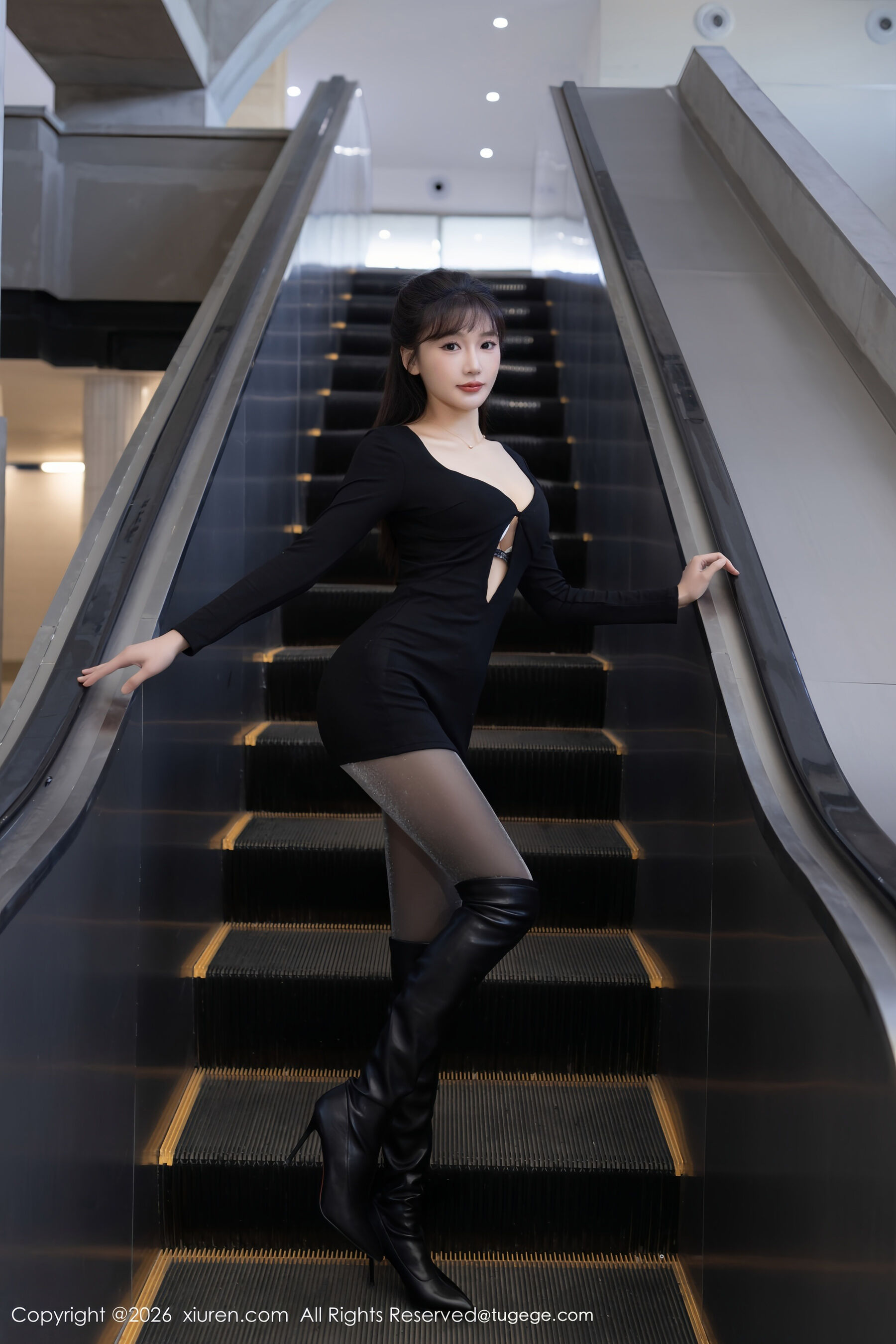 图片[4]Xiuren秀人写真高清美女套图写真下载-看套图[XiuRen秀人网] 陆萱萱 Vol.11236Xiuren秀人写真高清美女套图写真下载-看套图看套图