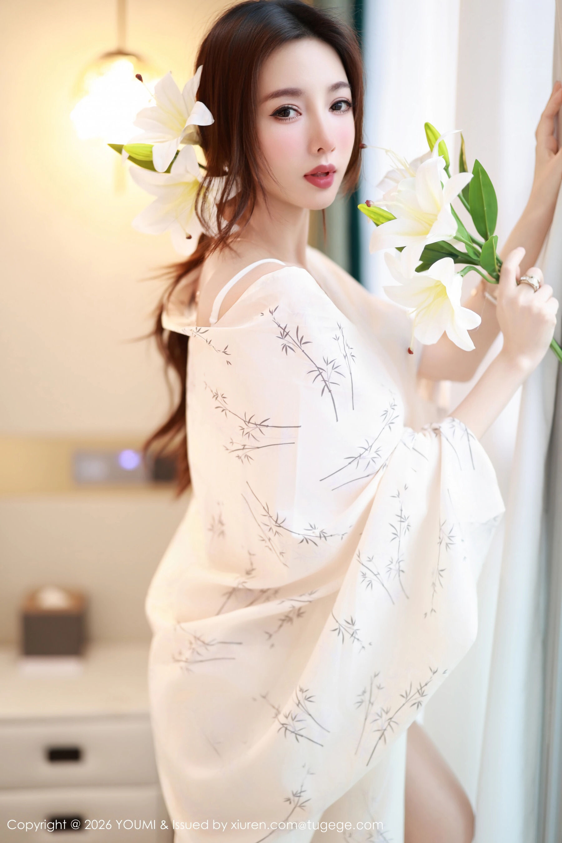 [YOUMI尤蜜荟] Twins-桃桃 Vol.1201Xiuren秀人写真高清美女套图写真下载-看套图看套图