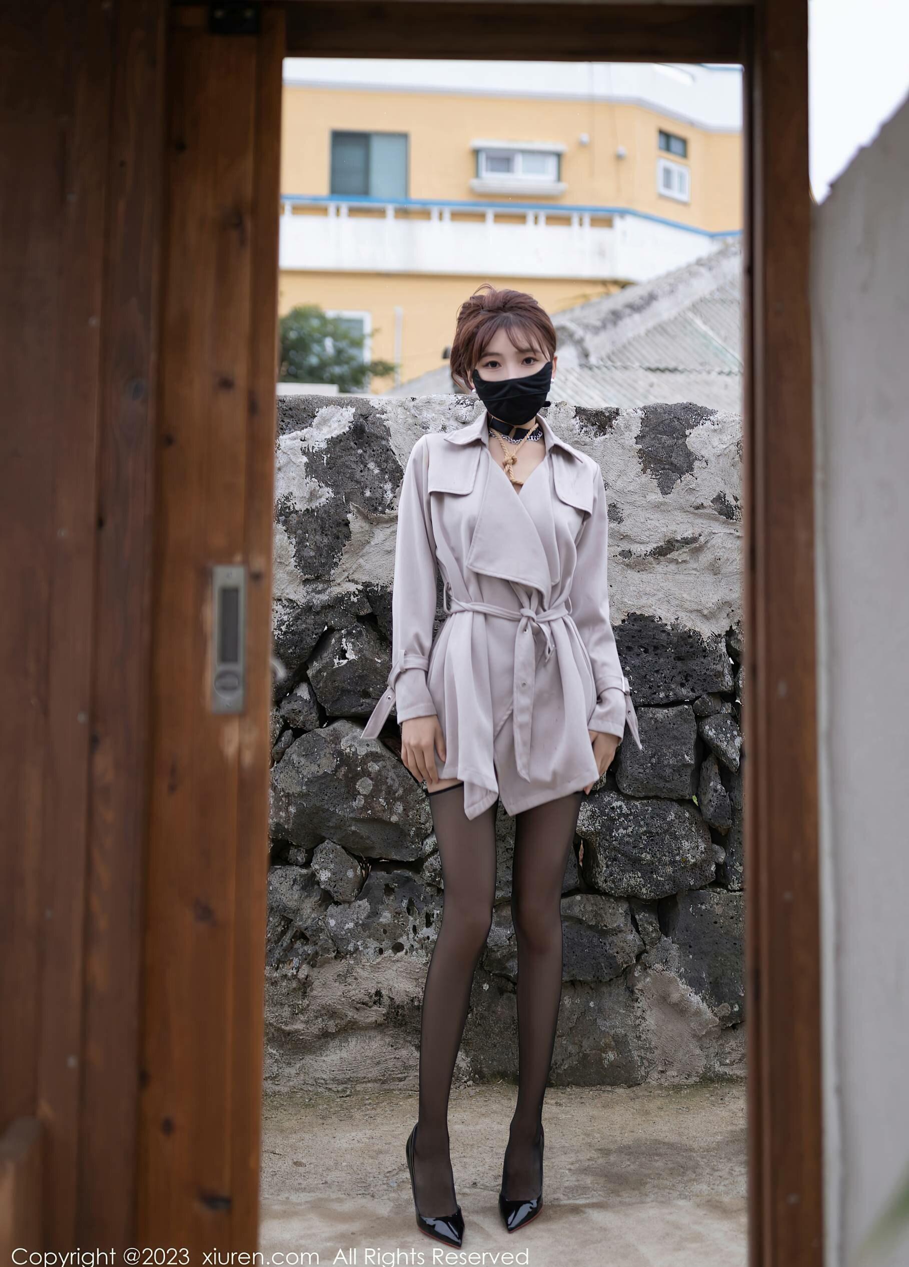 图片[2]Xiuren秀人写真高清美女套图写真下载-看套图[XiuRen秀人网] No.7538 陆萱萱 黑丝美腿Xiuren秀人写真高清美女套图写真下载-看套图看套图