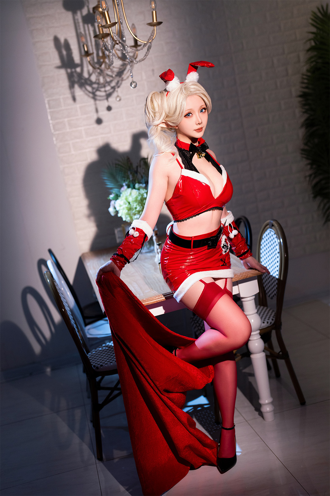 星之迟迟 - Christmas Elves Chapter C Gift BagXiuren秀人写真高清美女套图写真下载-看套图看套图