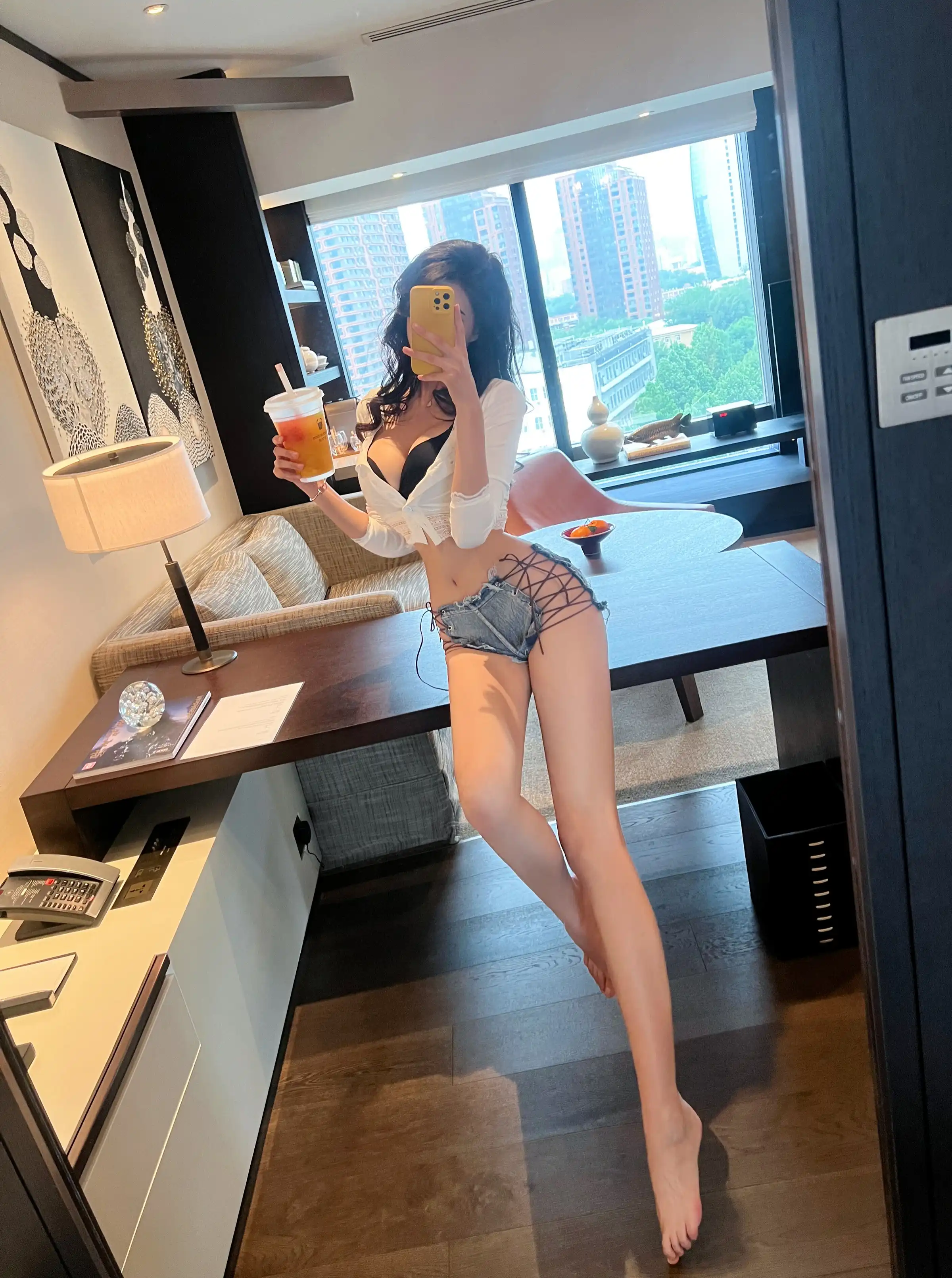 [XiuRen秀人网]FW0197 秀人番外 葛征GEZHENG - 牛仔辣妹 主题写真 [25P]Xiuren秀人写真高清美女套图写真下载-看套图看套图