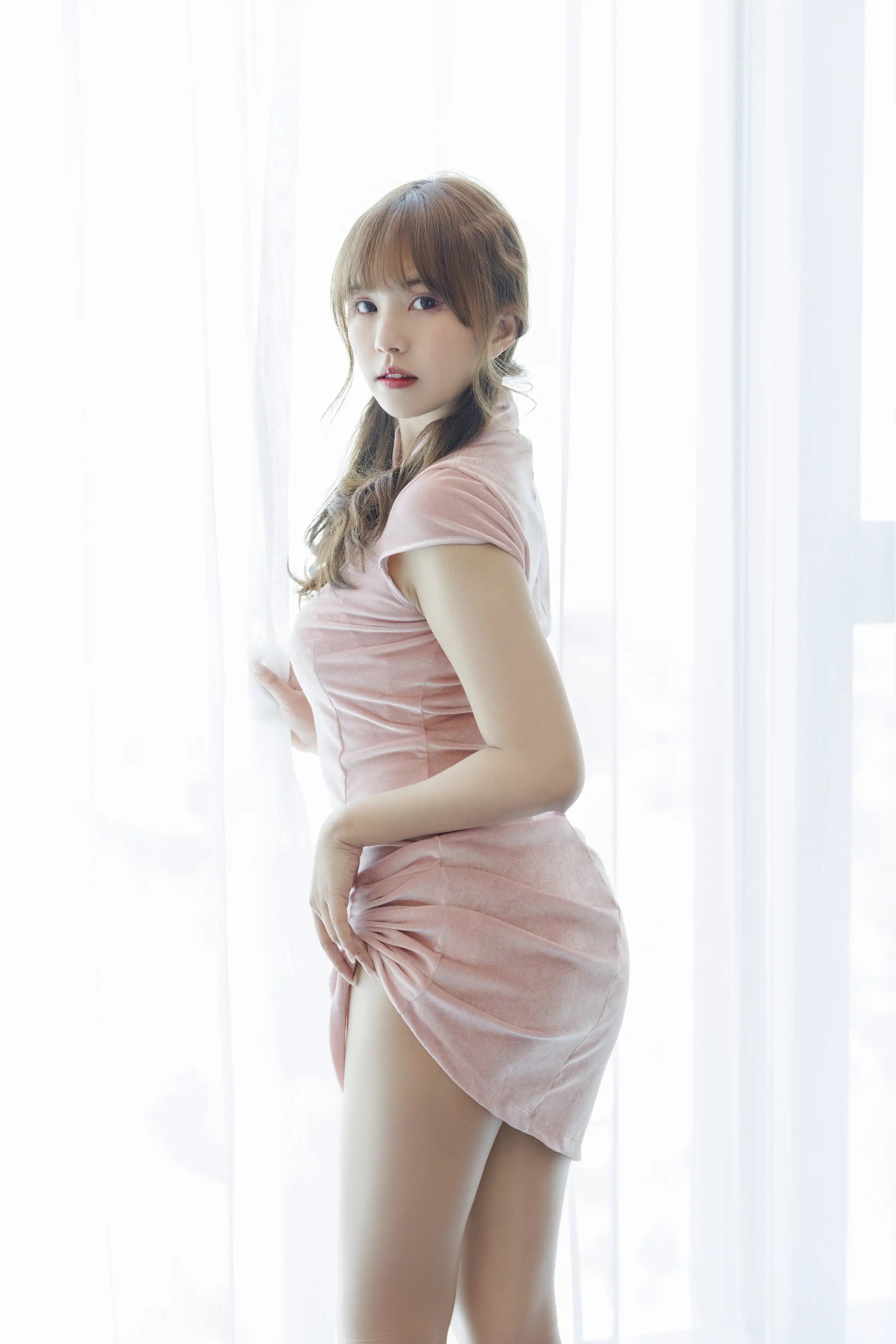 [XiuRen秀人网]FW0273 秀人番外 张思允  - 旗袍少女 主题写真 [52P]Xiuren秀人写真高清美女套图写真下载-看套图看套图