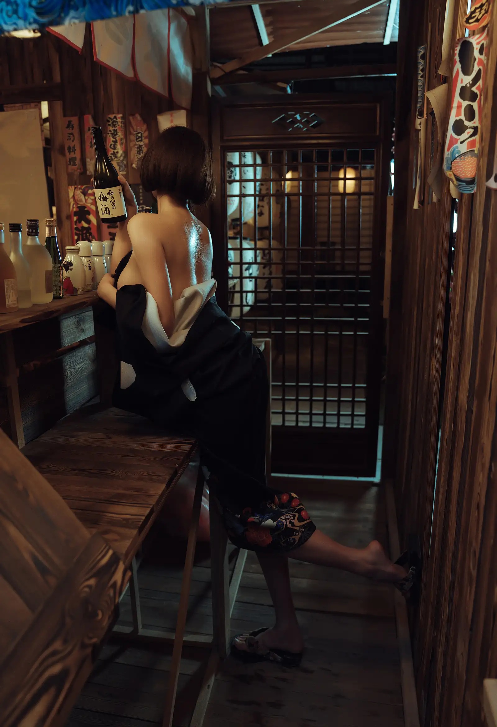 Coser美女奈汐酱NiceNo.001 &ndash; 老板娘1 热情老板娘 主题写真 [16P]Xiuren秀人写真高清美女套图写真下载-看套图看套图