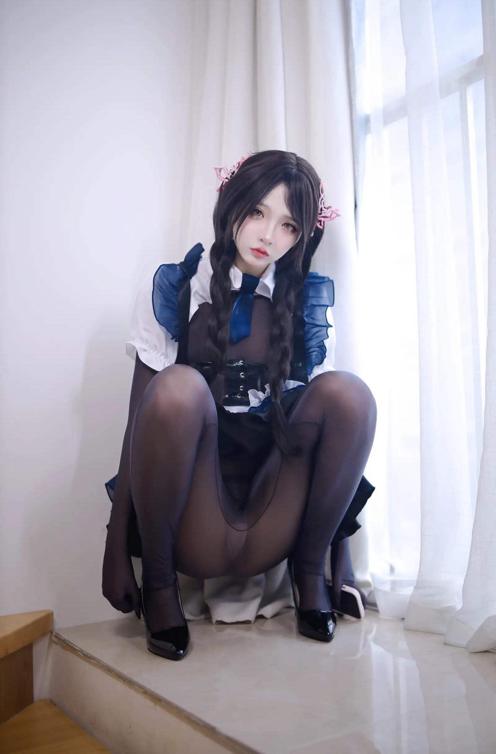 Coser美女奈汐酱NiceNo.085 &ndash; 七了个三 女仆特工 主题写真 [54P]Xiuren秀人写真高清美女套图写真下载-看套图看套图
