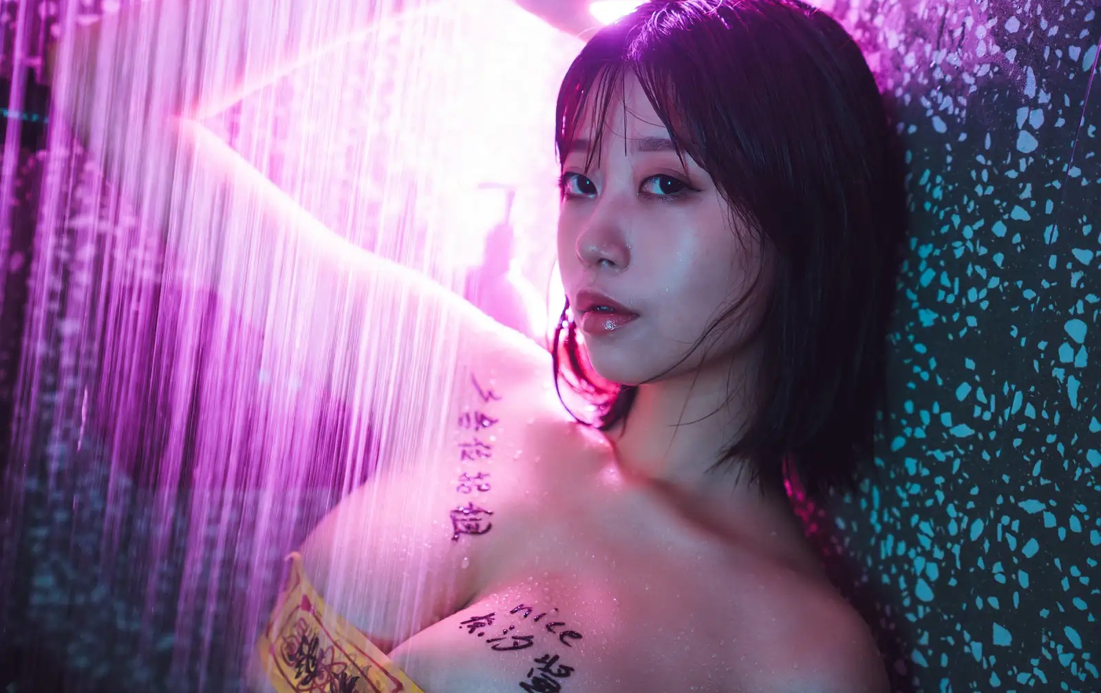 Coser美女奈汐酱NiceNo.011 &ndash; 广告位 主题写真 [21P]Xiuren秀人写真高清美女套图写真下载-看套图看套图