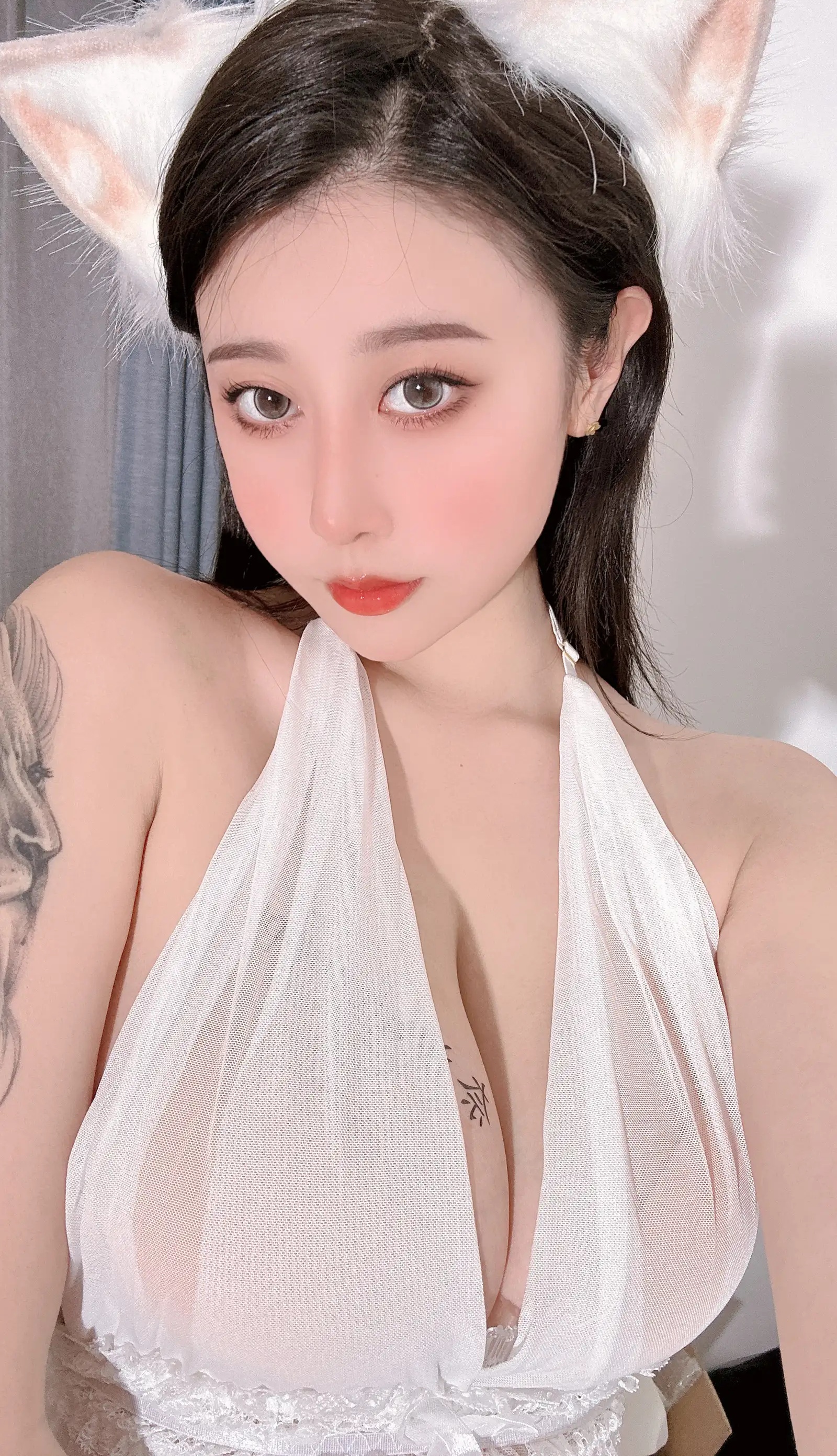 Coser美女奈汐酱NiceNo.065 &ndash; 38号自拍本 宠物 主题写真 [45P]Xiuren秀人写真高清美女套图写真下载-看套图看套图