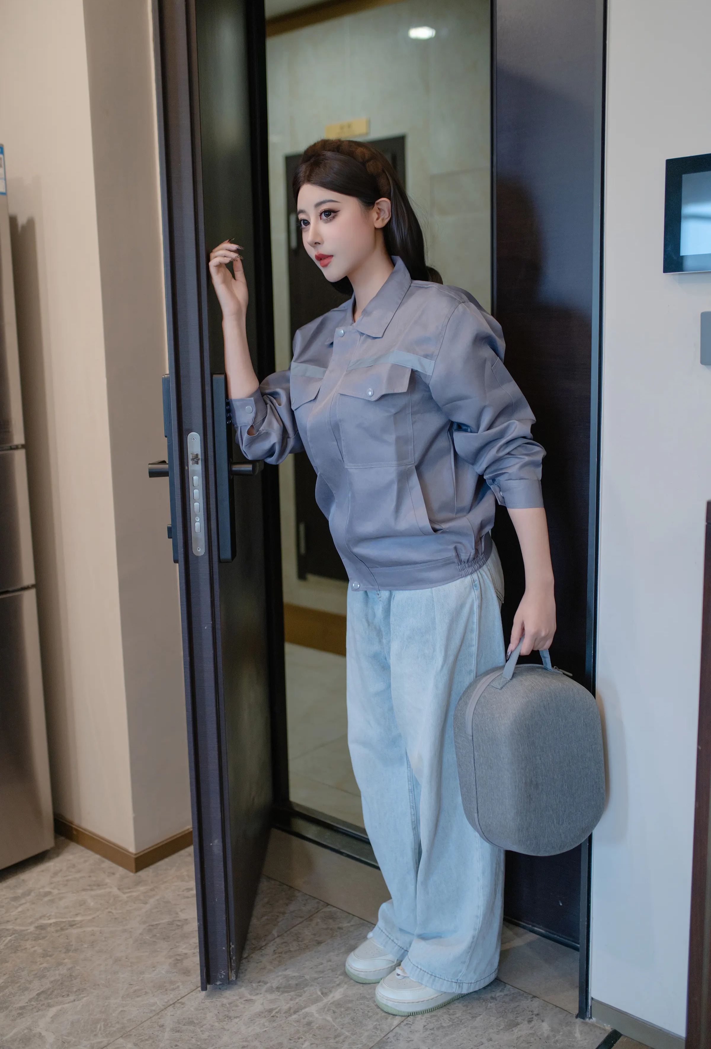 Coser美女奈汐酱Nice_No.141 &ndash; 维羞工 主题写真 [82P]Xiuren秀人写真高清美女套图写真下载-看套图看套图