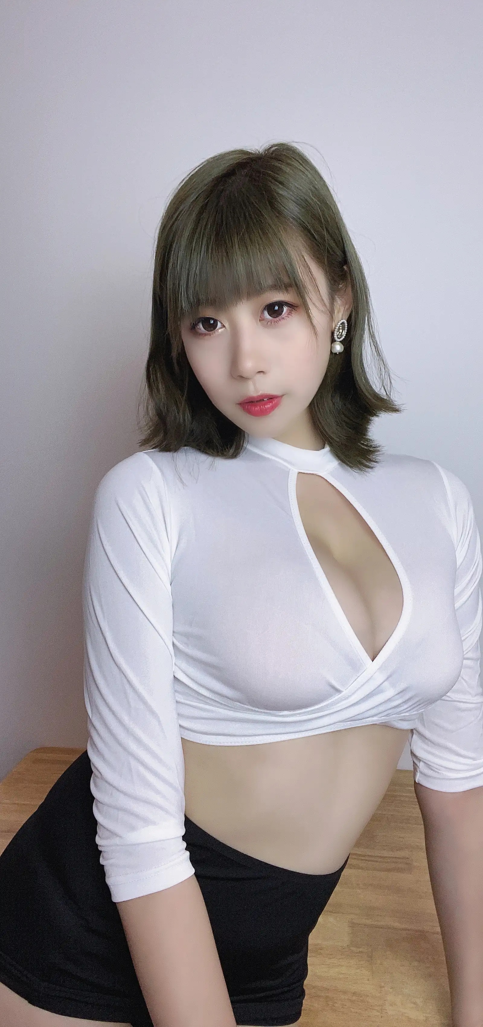 Coser美女奈汐酱NiceNo.029 &ndash; 不务正业小秘书 主题写真 [52P]Xiuren秀人写真高清美女套图写真下载-看套图看套图