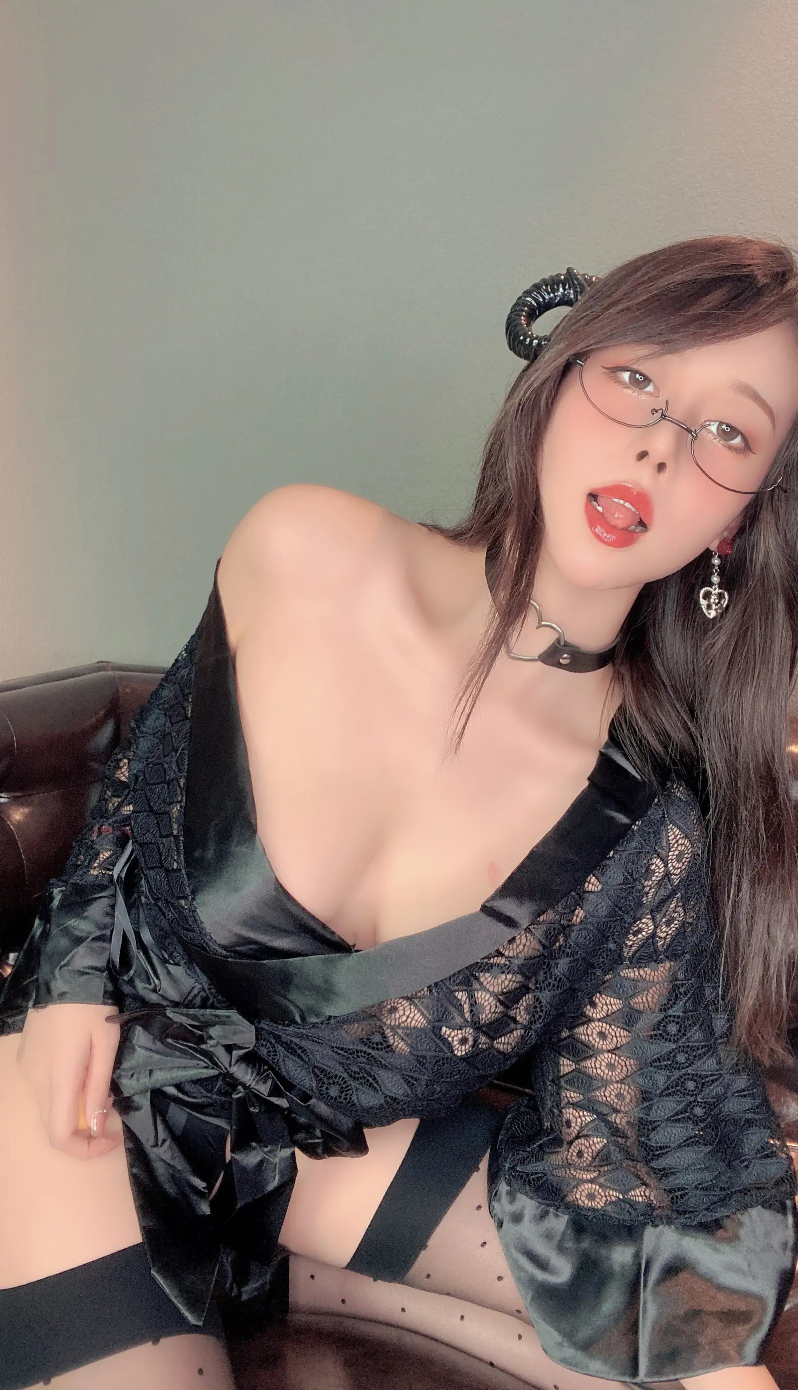 Coser美女奈汐酱NiceNo.044 &ndash; 《夜》 主题写真 [65P]Xiuren秀人写真高清美女套图写真下载-看套图看套图