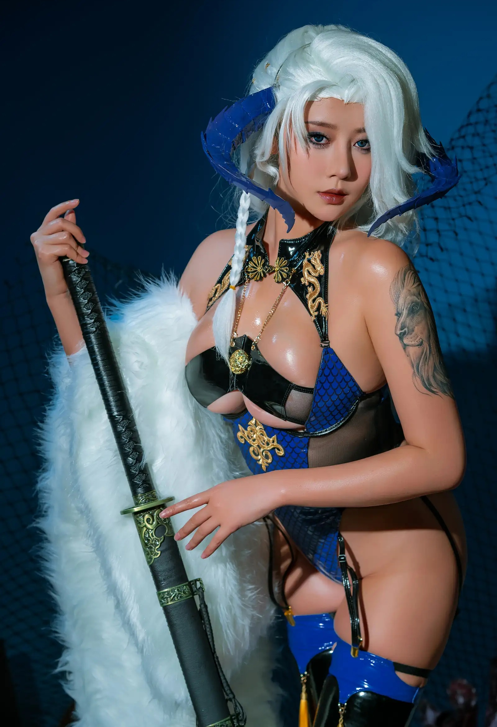 Coser美女奈汐酱NiceNo.092 &ndash; 泽巴尔&middot;帝王 主题写真 [12P]Xiuren秀人写真高清美女套图写真下载-看套图看套图