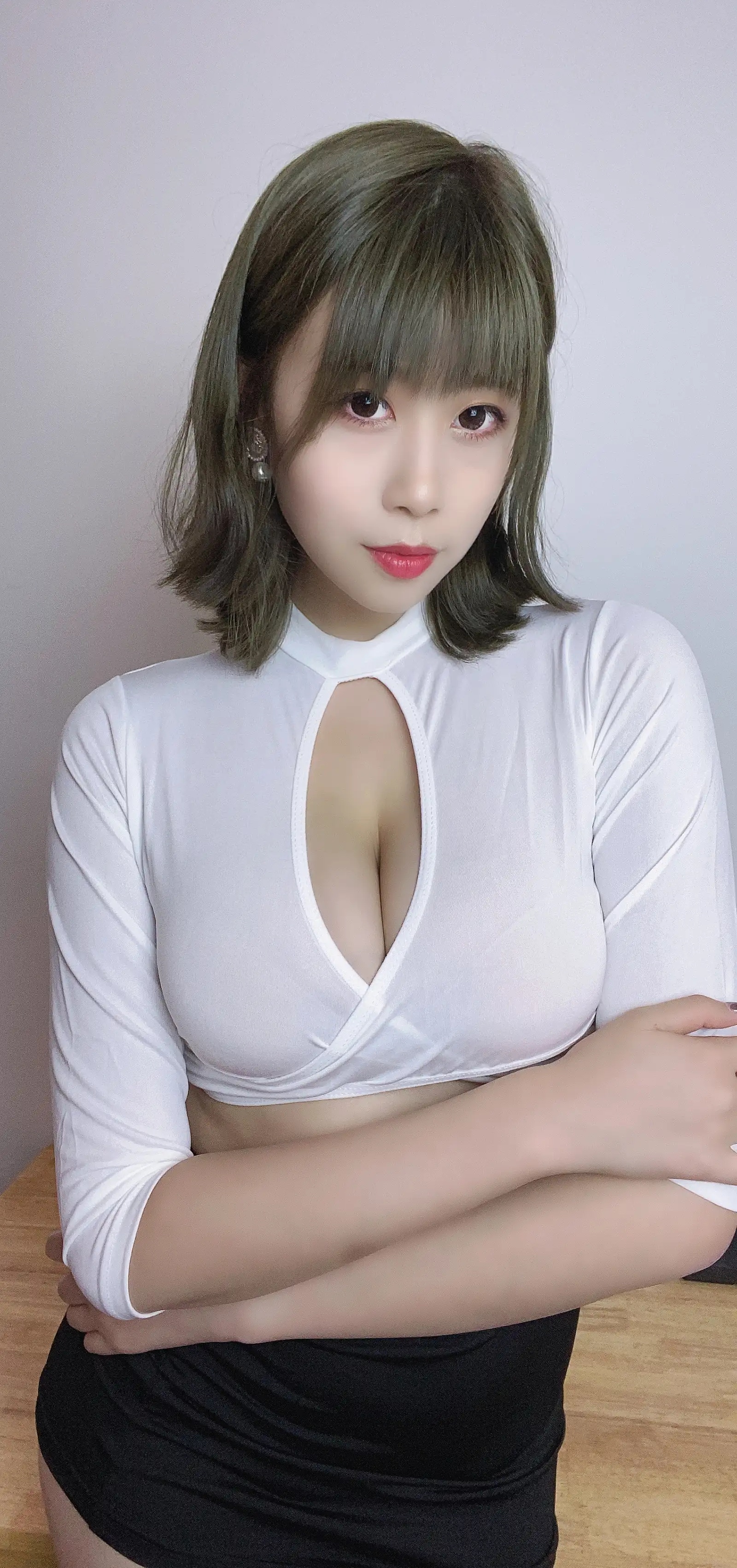 Coser美女奈汐酱NiceNo.029 &ndash; 不务正业小秘书 主题写真 [52P]Xiuren秀人写真高清美女套图写真下载-看套图看套图