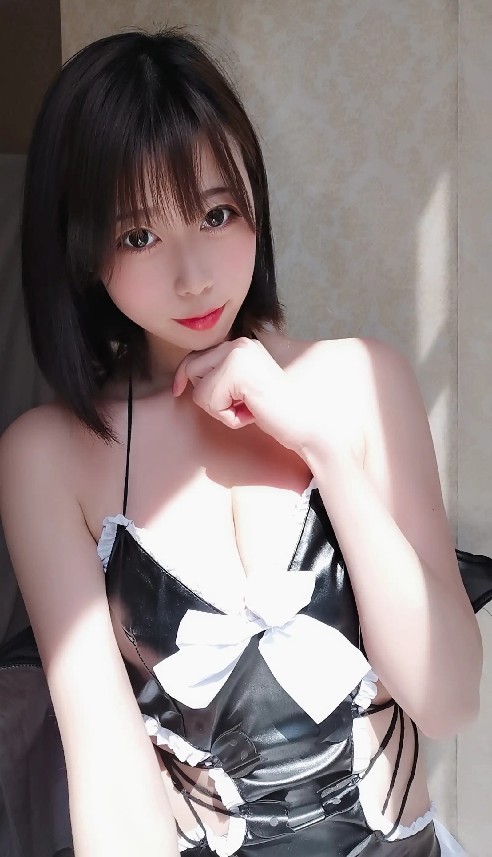 Coser美女奈汐酱NiceNo.019 &ndash; 自拍本 可可乐乐 主题写真 [90P]Xiuren秀人写真高清美女套图写真下载-看套图看套图
