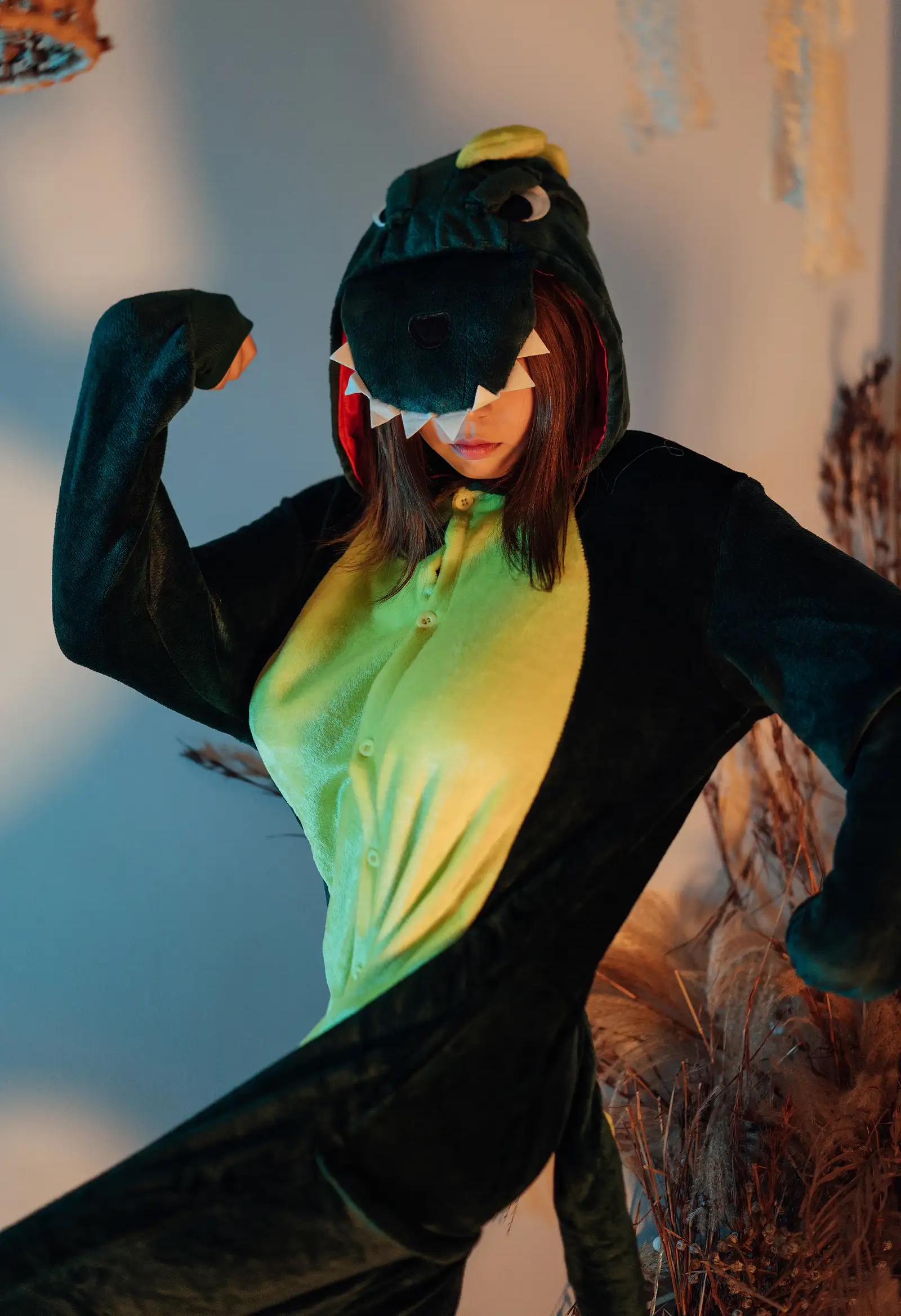 Coser美女奈汐酱NiceNo.040 &ndash; 哥斯拉 主题写真 [55P]Xiuren秀人写真高清美女套图写真下载-看套图看套图