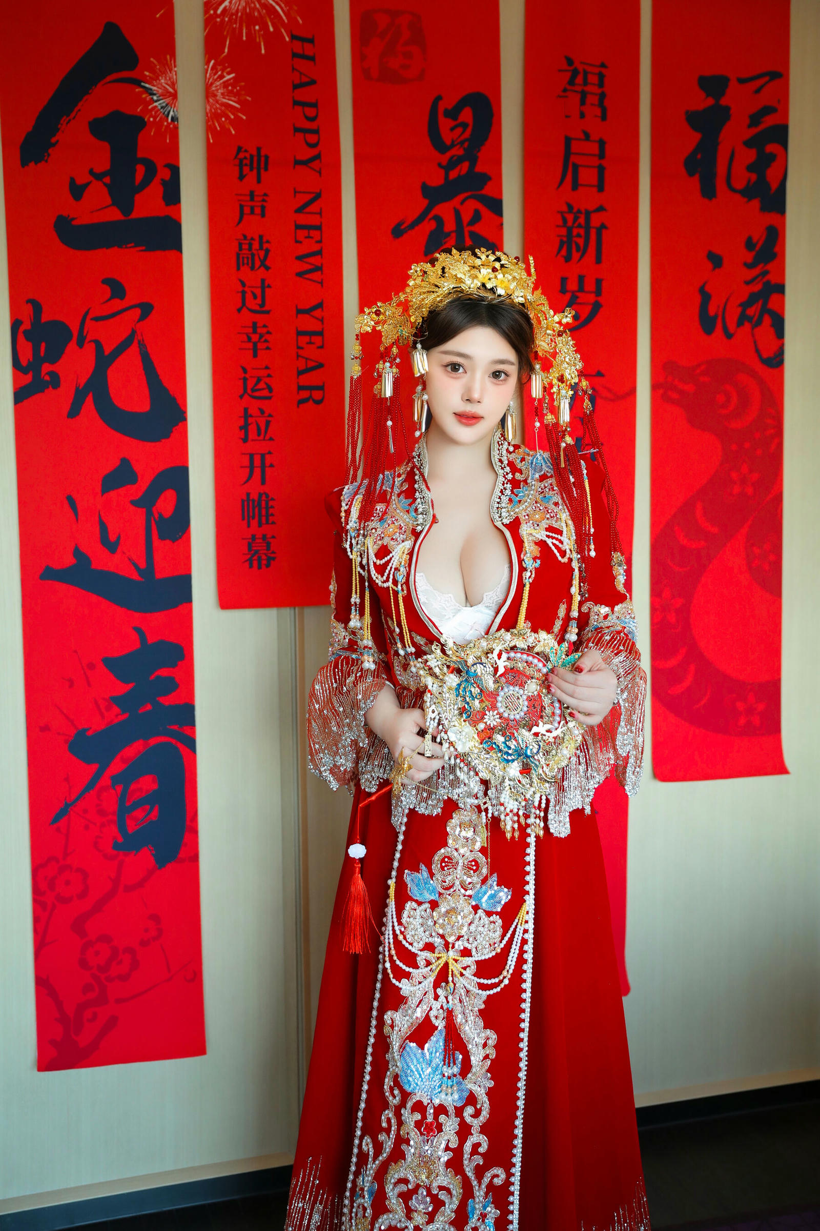 蛋蛋宝 – 内购原版《新娘秀禾服》Xiuren秀人写真高清美女套图写真下载-看套图看套图