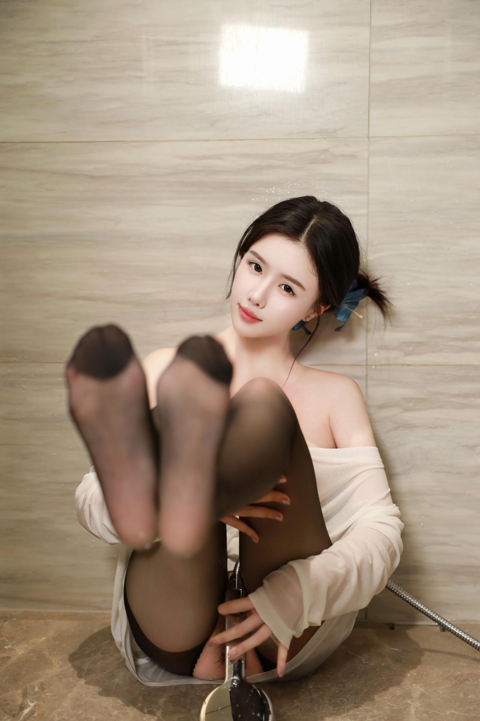 唐翩翩 – 内购原版 白色轻透内衣Xiuren秀人写真高清美女套图写真下载-看套图看套图