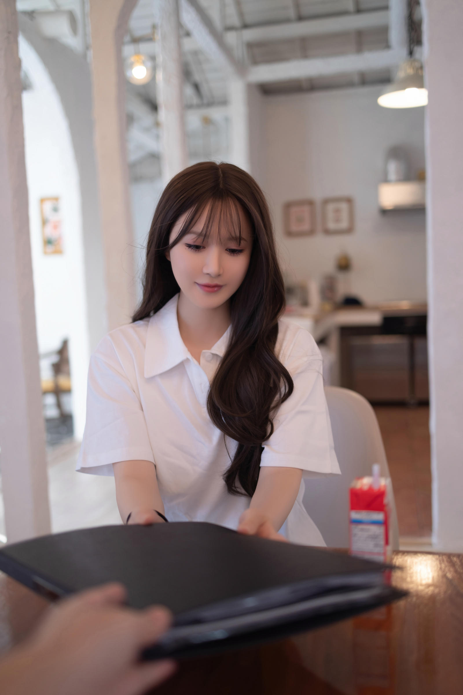 图片[4]Xiuren秀人写真高清美女套图写真下载-看套图鱼子酱Fish 内购原版- NO.015 民宿房东Xiuren秀人写真高清美女套图写真下载-看套图看套图