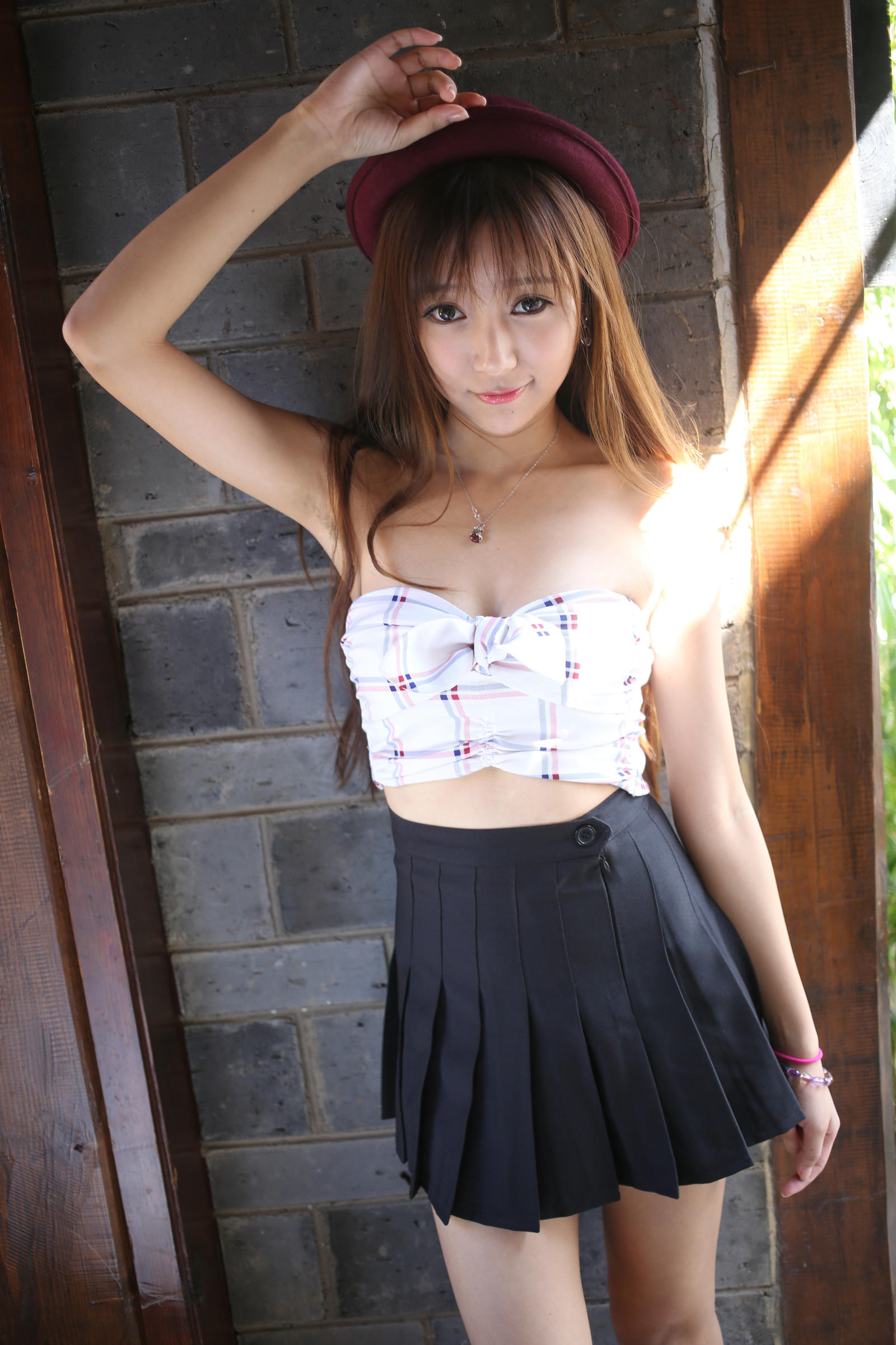 图片[4]Xiuren秀人写真高清美女套图写真下载-看套图王馨瑶早期素颜写真 丽江旅拍 (5)Xiuren秀人写真高清美女套图写真下载-看套图看套图